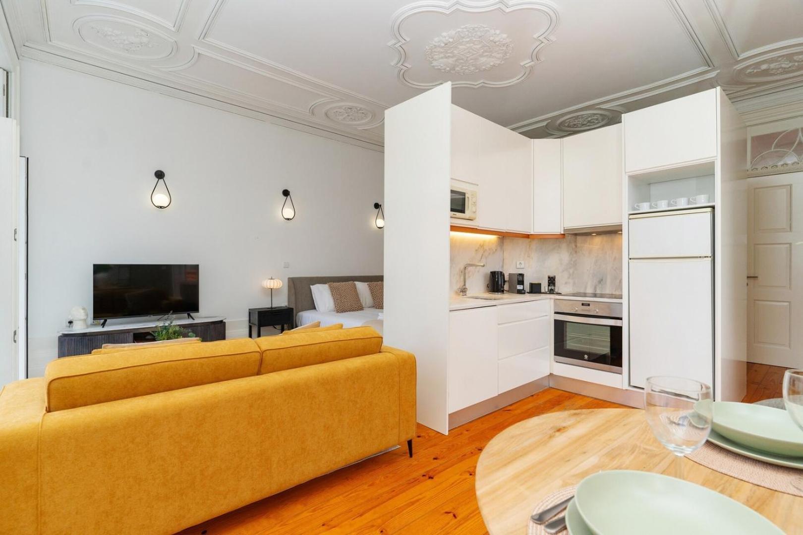 Loft With Private Balcony And A Classic Ceiling