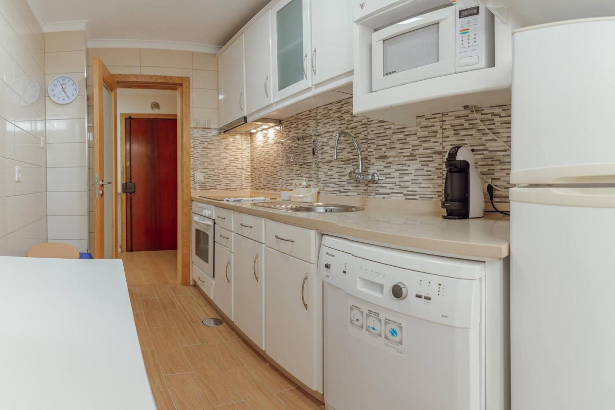 Apartment Bright By Hosty Porto
