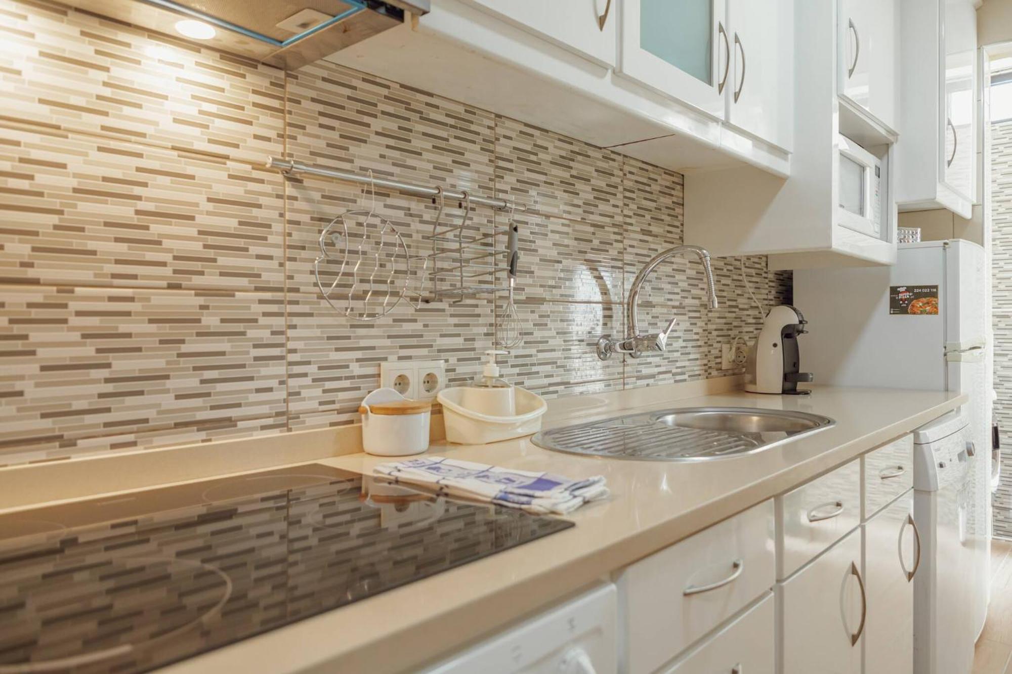 Apartment Bright By Hosty
