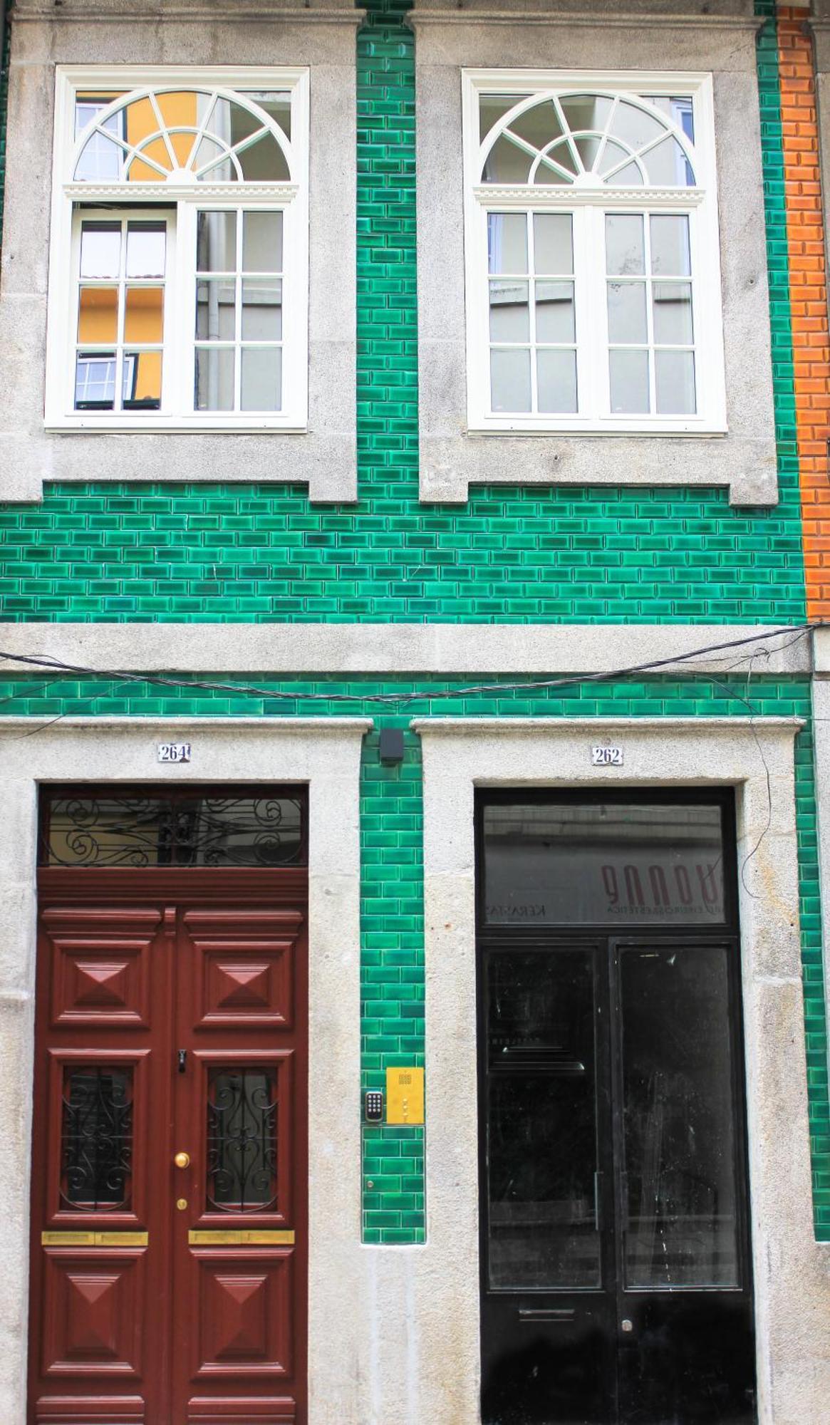 Trendy Heritage Apartment
