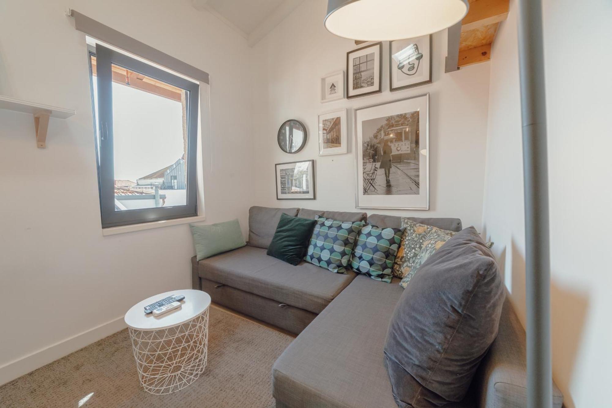 Mezzanine Stylish By Vacationy