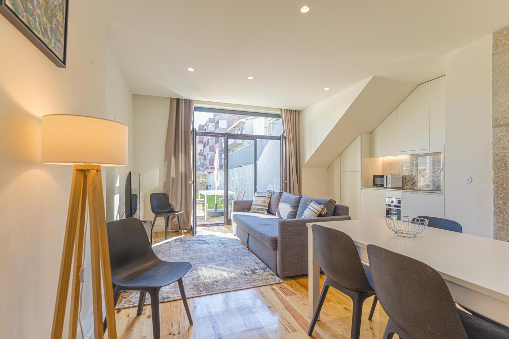 Firmeza Gardens Apartment