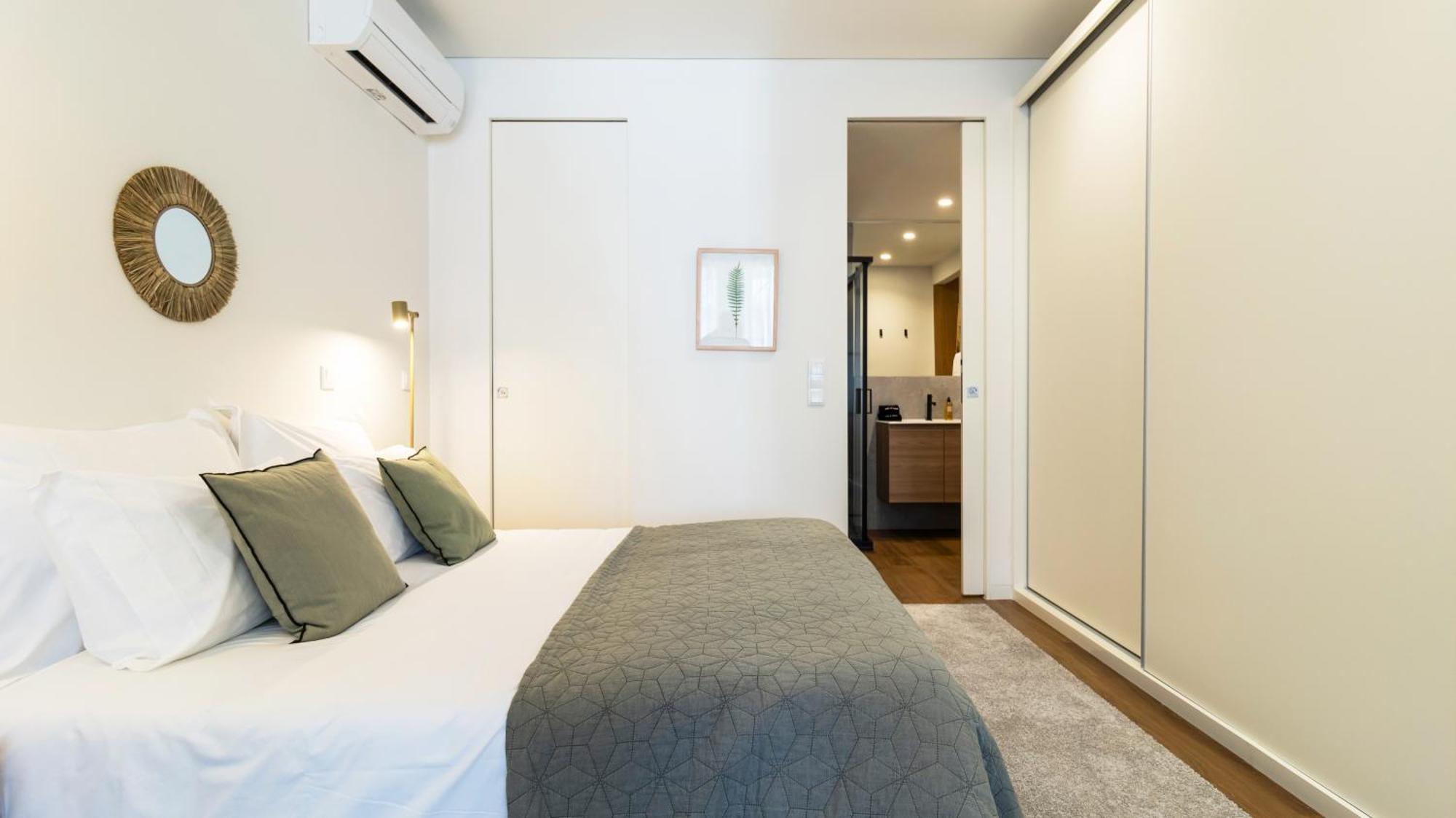 Apartment Carmo Porto