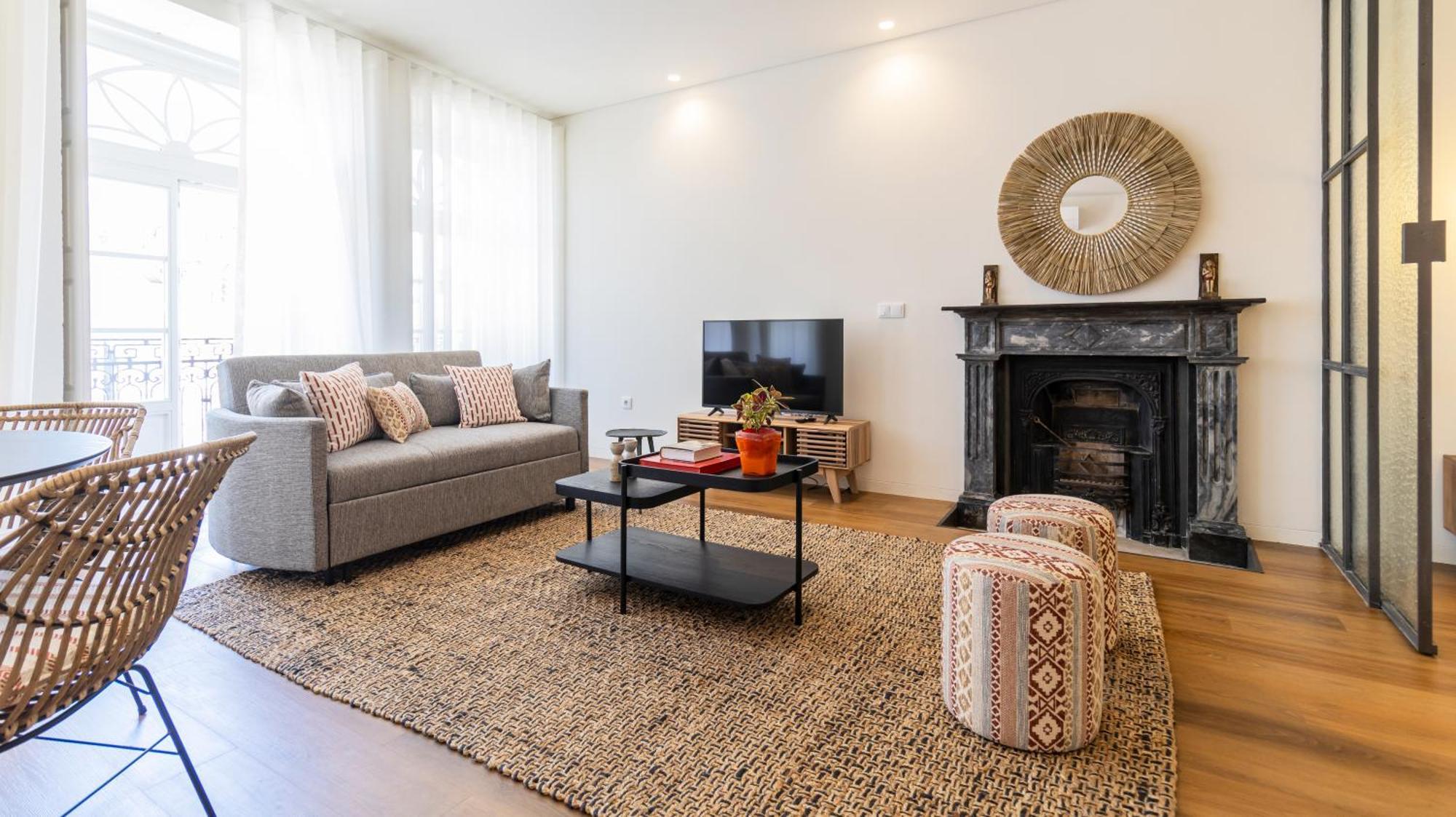 Apartment Carmo *