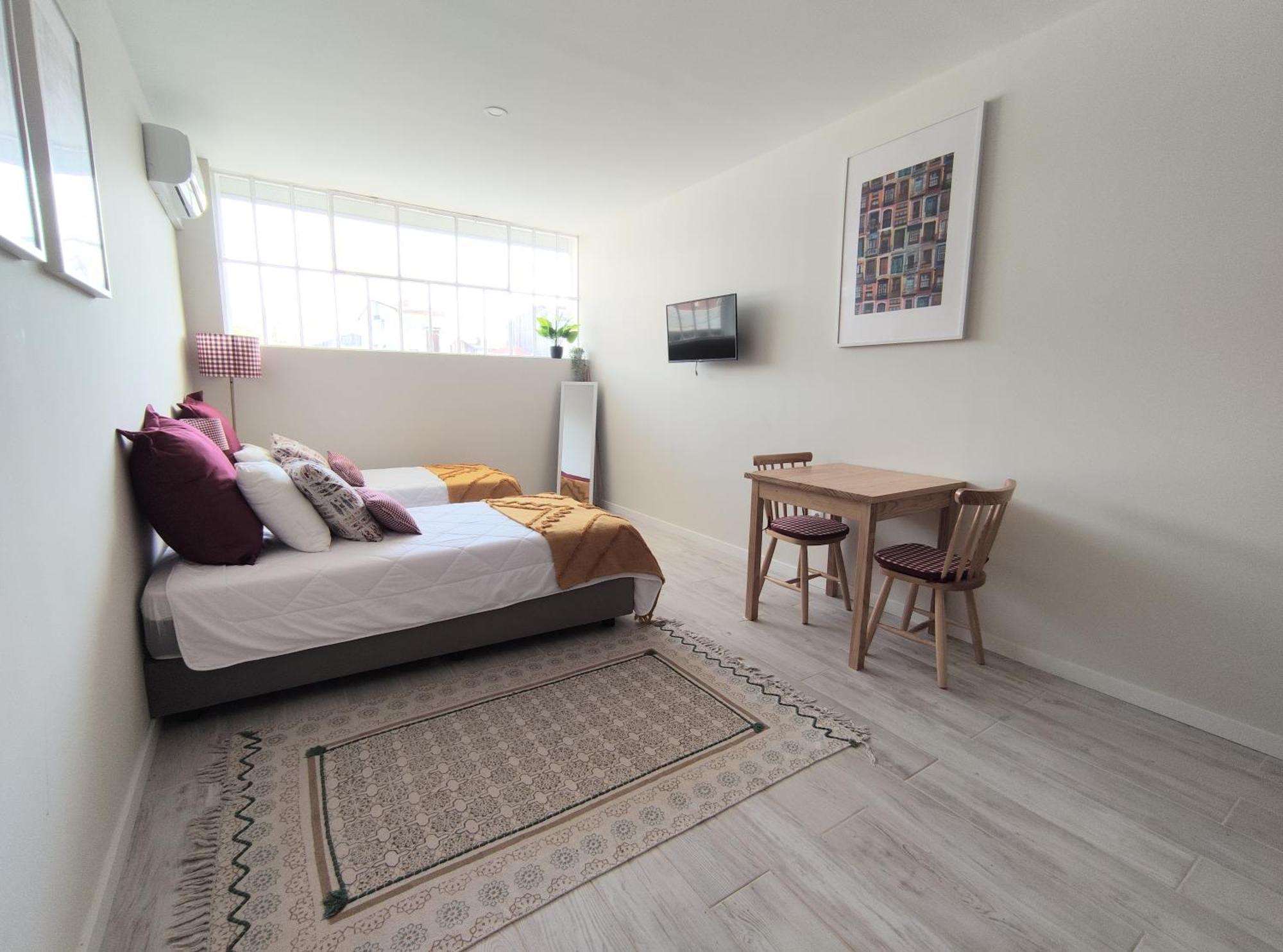 Leote House - 1 *