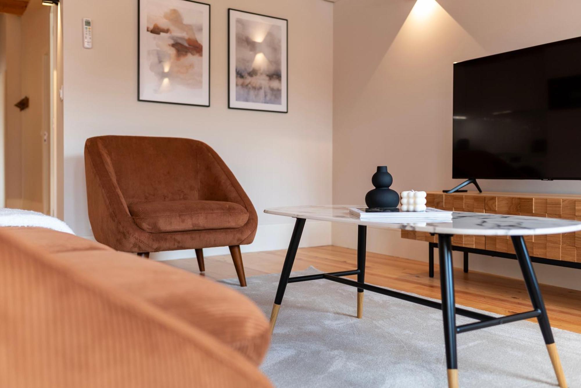 Ando Living - Flores House Apartment *