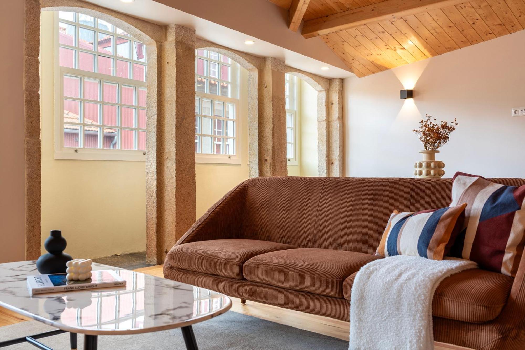 Apartment Ando Living - Flores House *