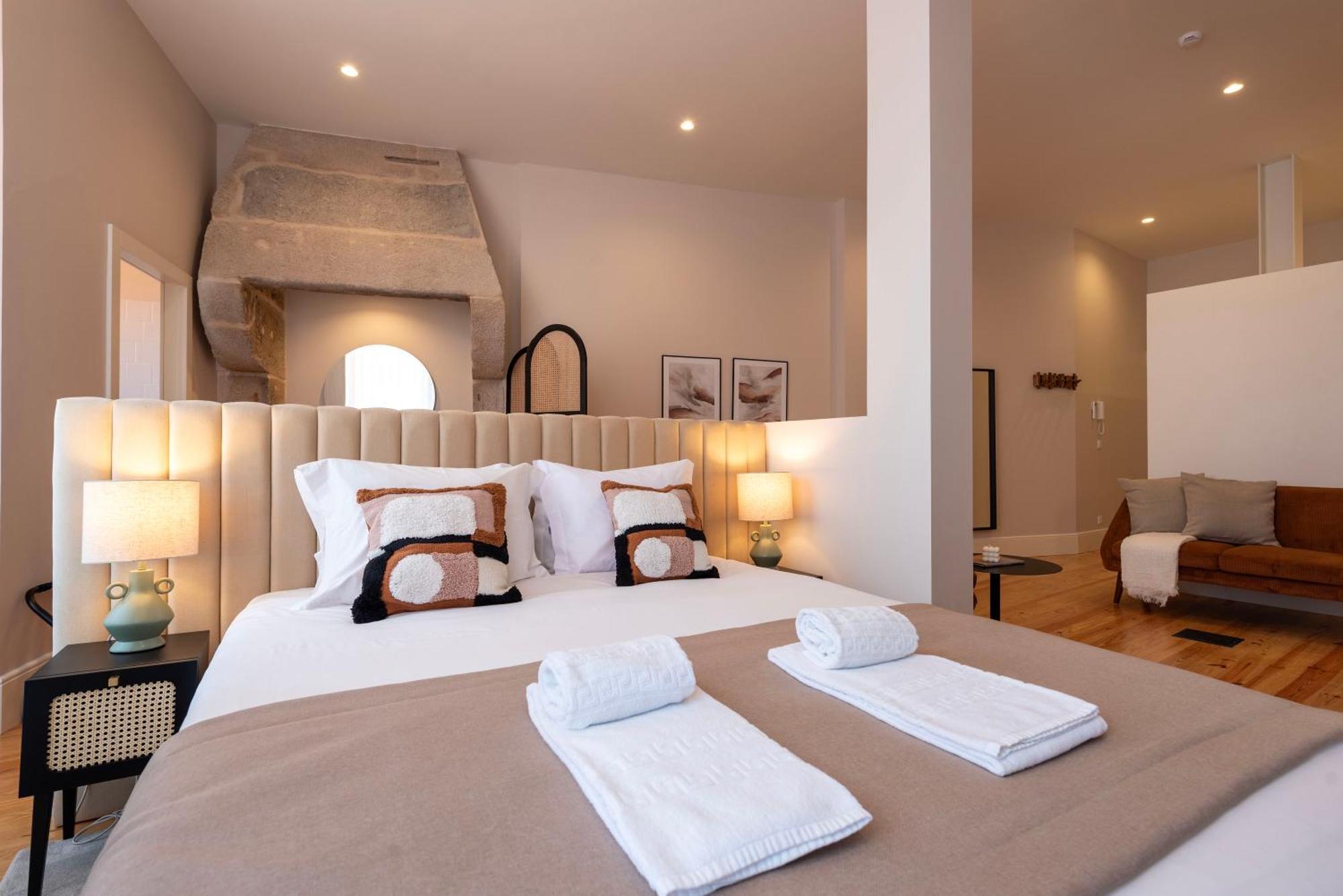 Apartment Ando Living - Flores House