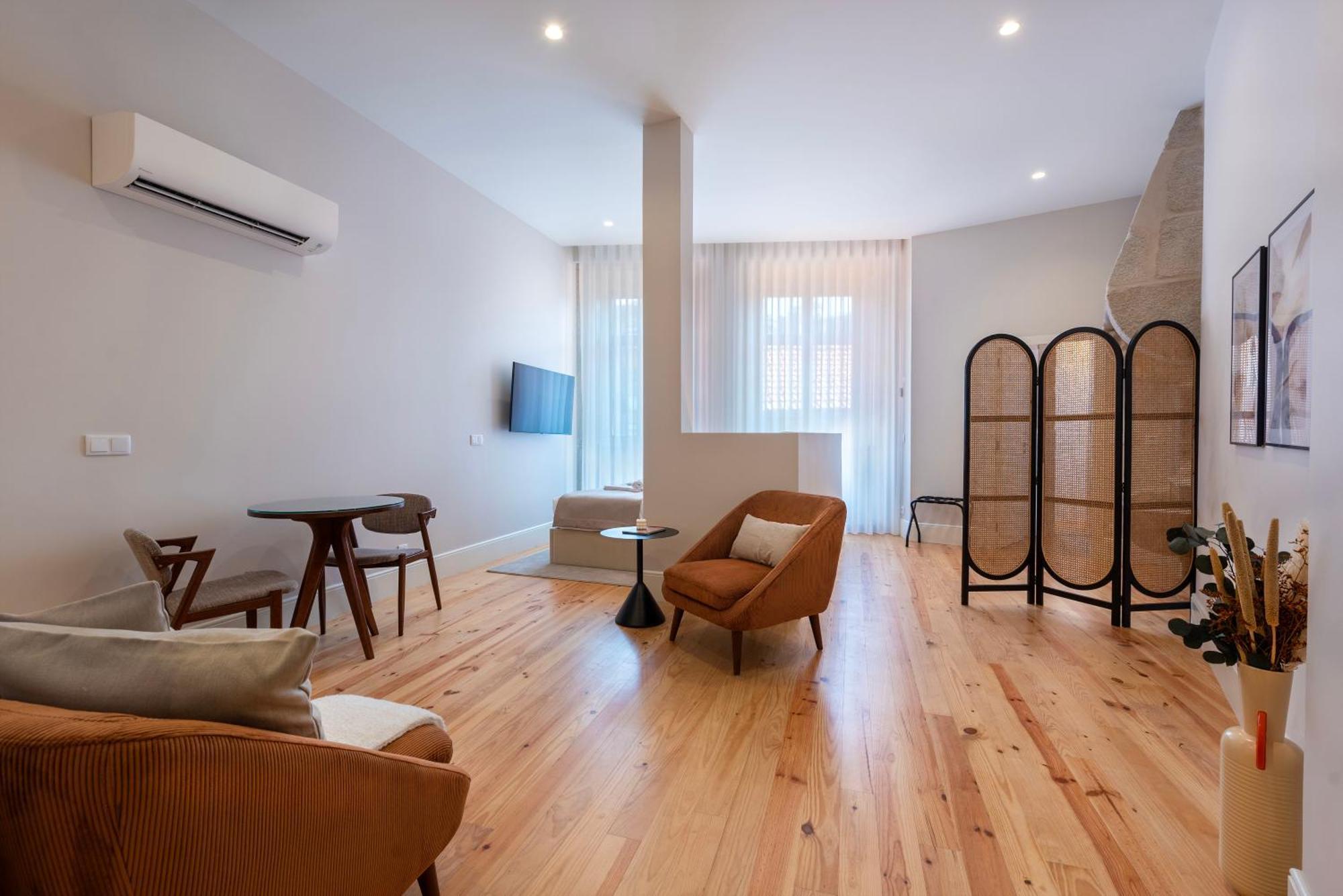 Apartment Ando Living - Flores House