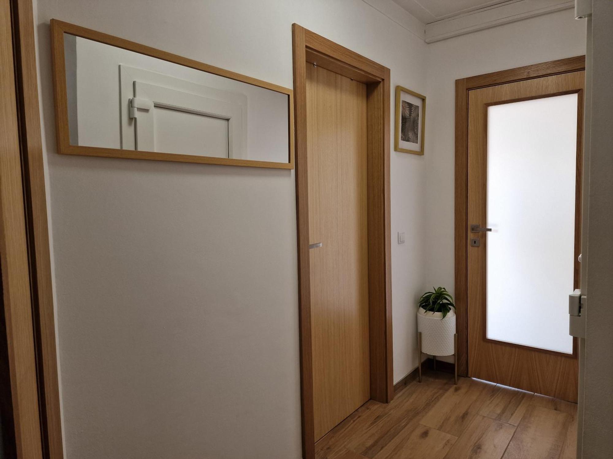 Cozy With Terrace, Air Cond, Free Parking, By With Lda Porto