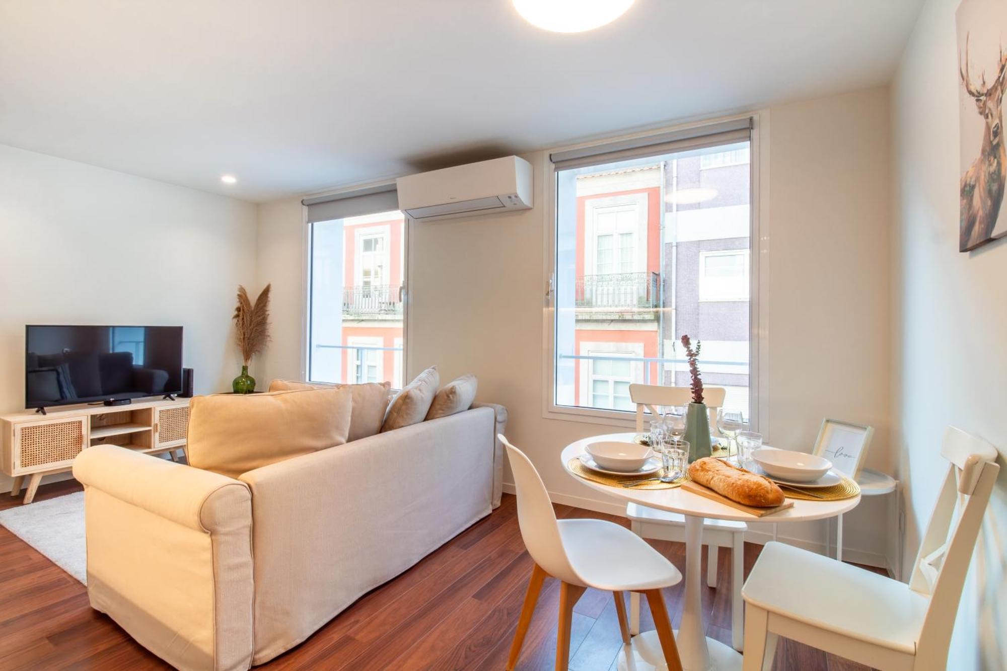 Bombarda 250 By Lovelystay Apartment