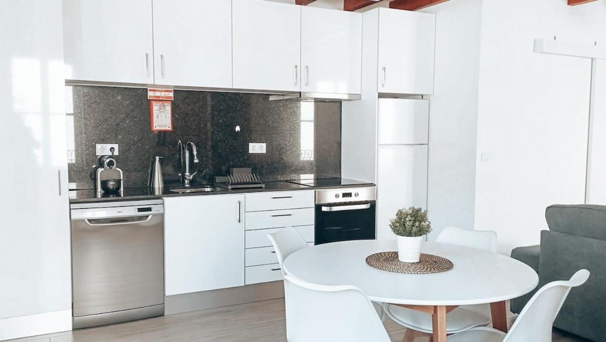 Mezzanine With Courtyard In Apartment *