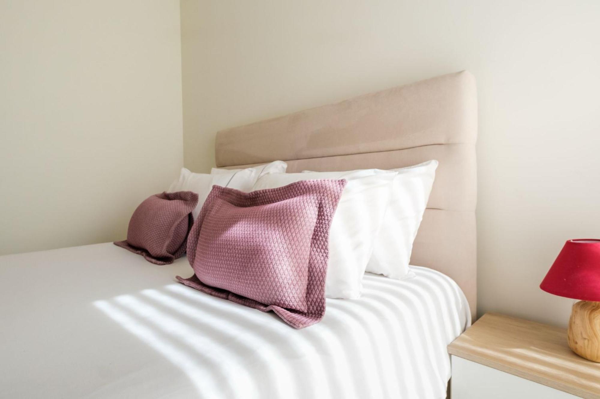 Wonderfull Campanha Train Station With Parking Apartment Porto