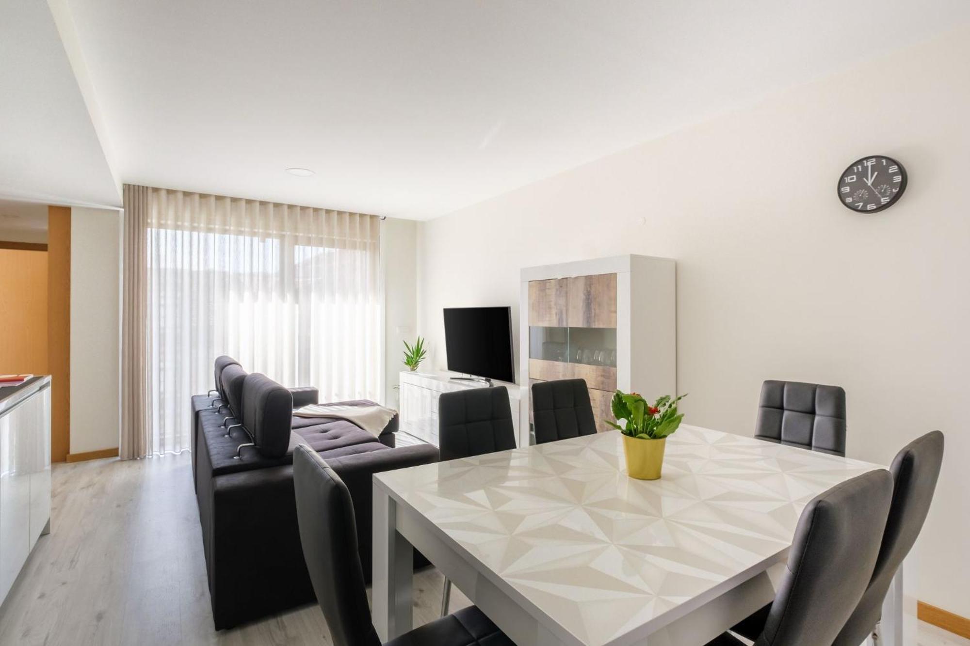 Apartment Wonderfull Campanha Train Station With Parking *