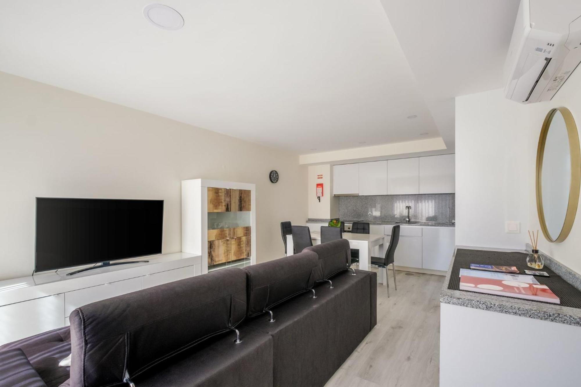 Apartment Wonderfull Campanha Train Station With Parking Porto