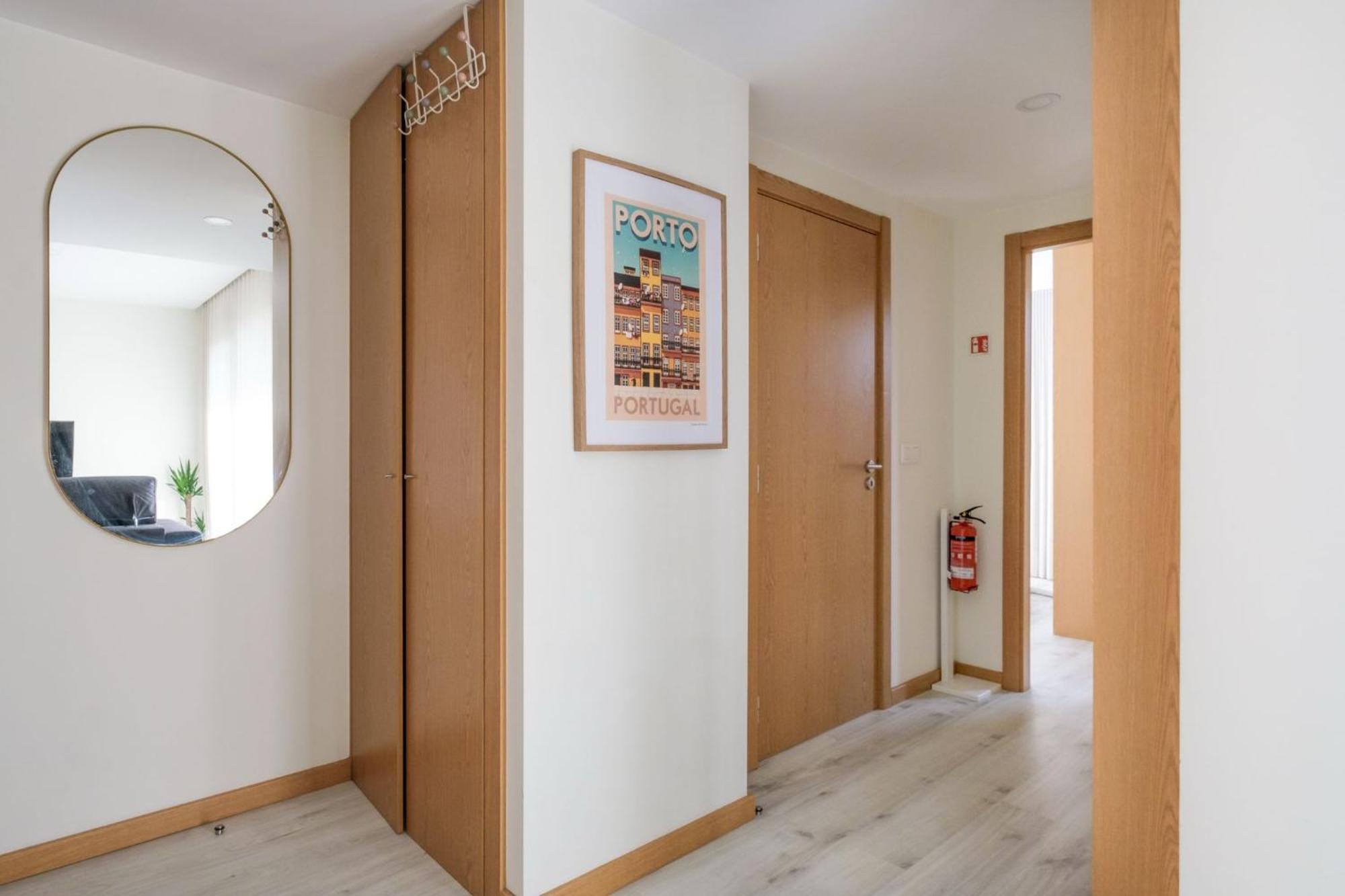 Apartment Wonderfull Campanha Train Station With Parking Porto