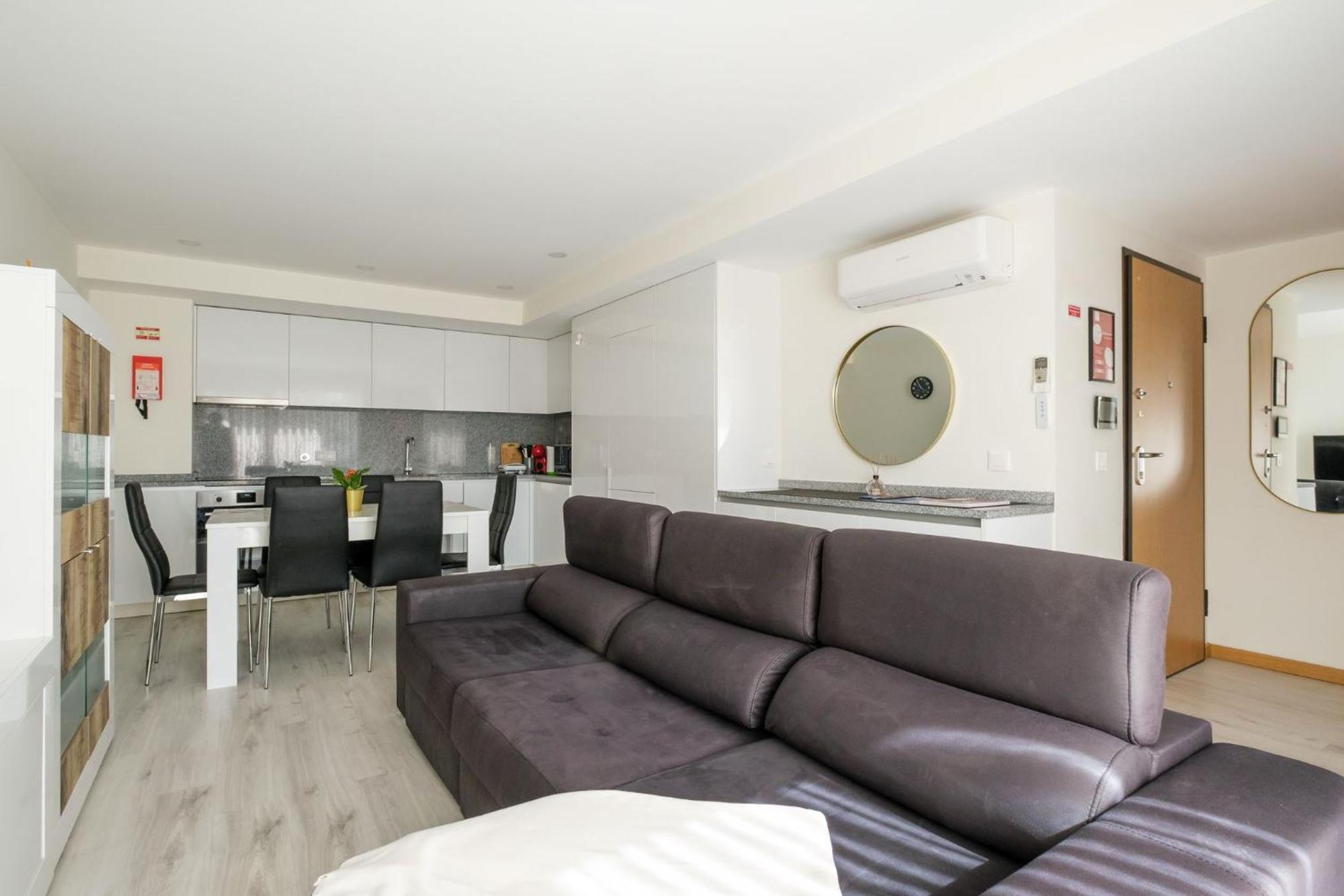 Apartment Wonderfull Campanha Train Station With Parking Porto