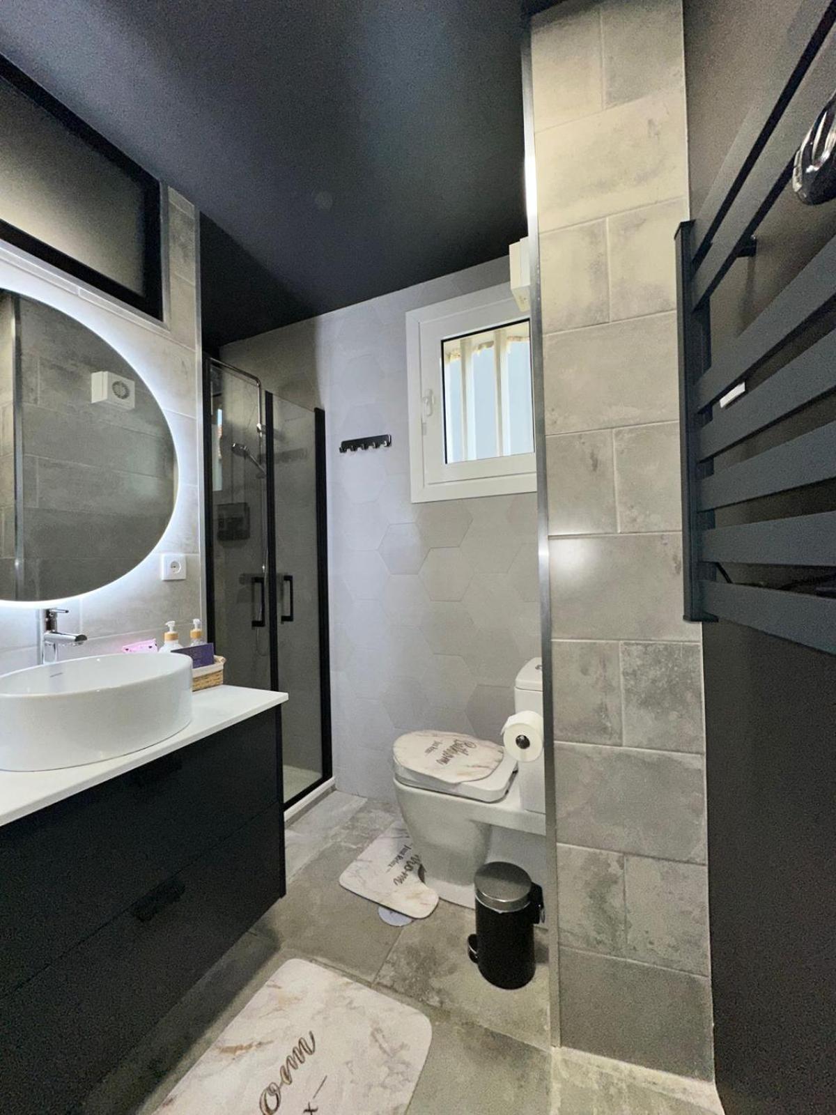 Charme Apartment *