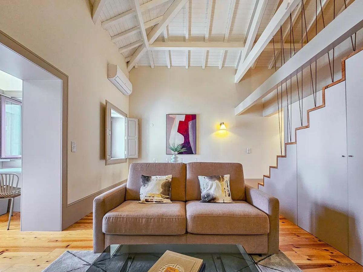 Wood Haven Luxury Duplex Downtown With Ac Porto