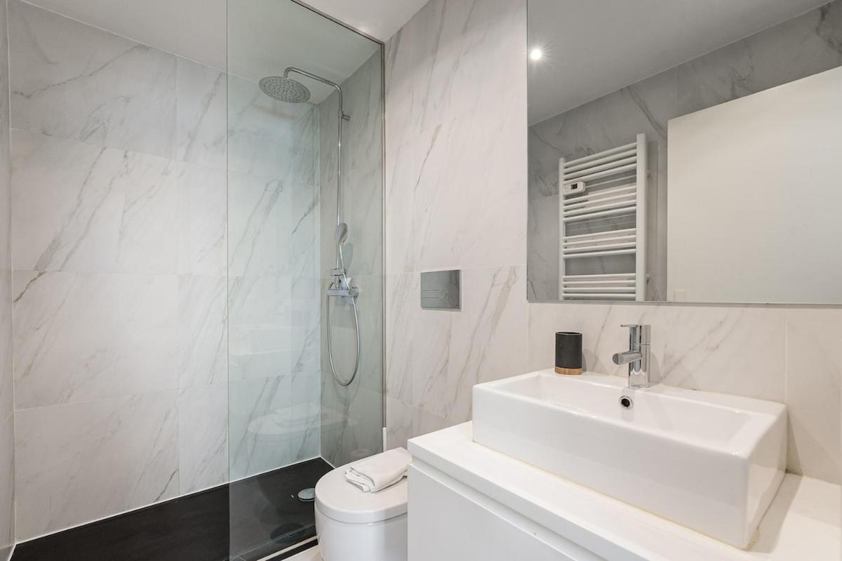 Hidden Gem Near Center- Garden, Outdoor Kitchen, Sauna Porto