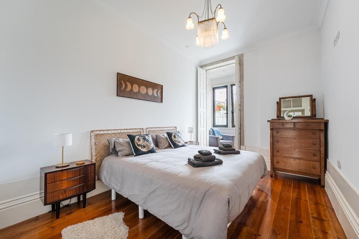 Hidden Gem Near Center- Garden, Outdoor Kitchen, Sauna Villa Porto