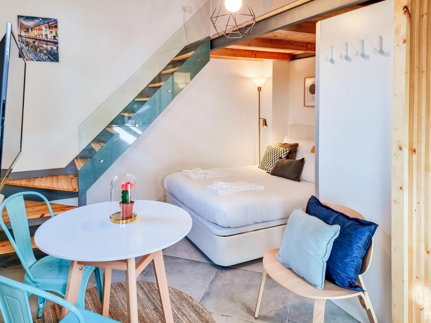 House With Exclusive Terrace In A Private Holiday home Porto