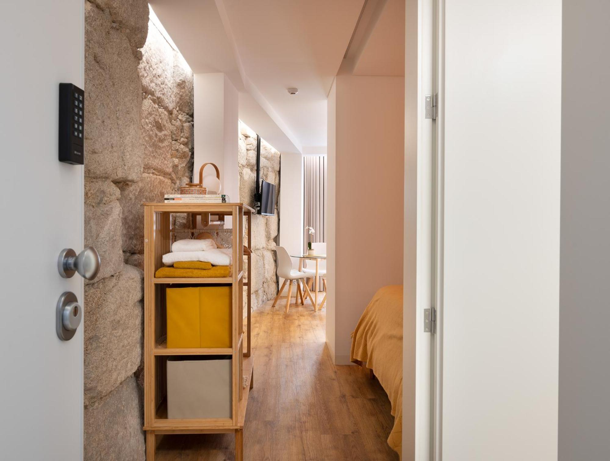 Apartment St Ildefonso 04 *