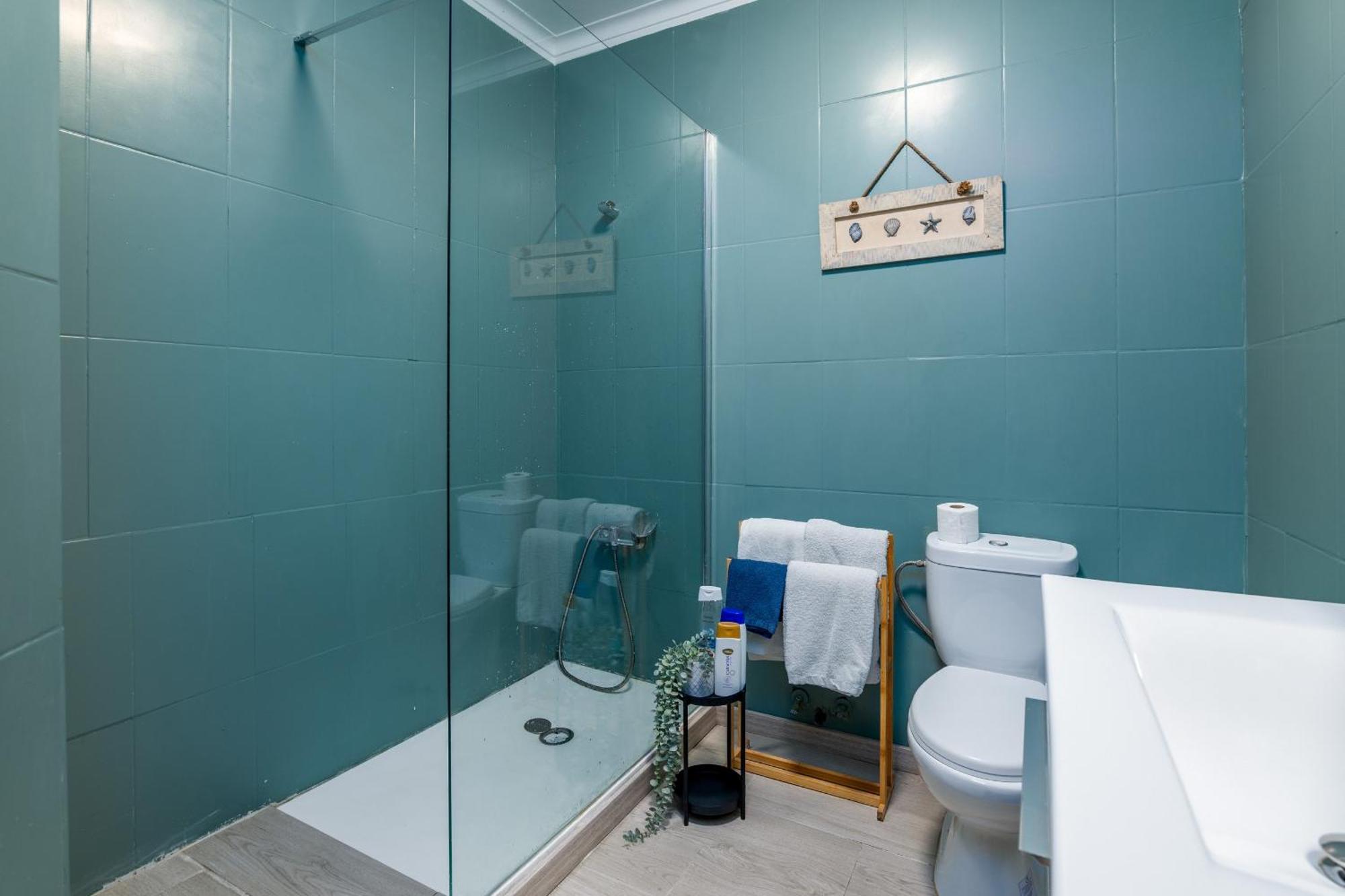 Renovated Feb25 Clerigos Cozy Balcony With Self Check In * Porto