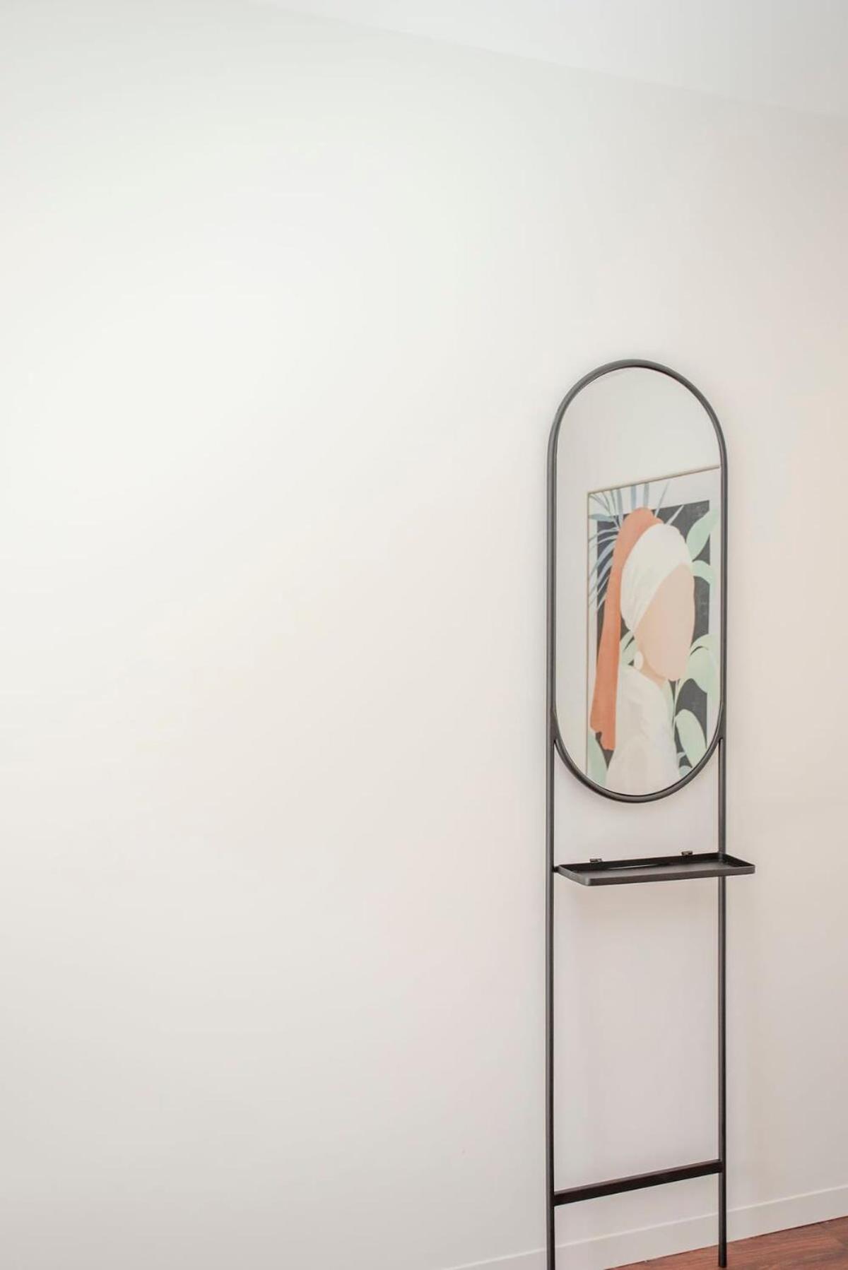 Liiiving In - Luxury Gallery