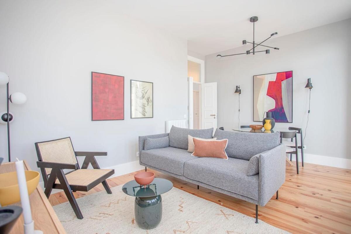 Liiiving In - Art Design Apartment
