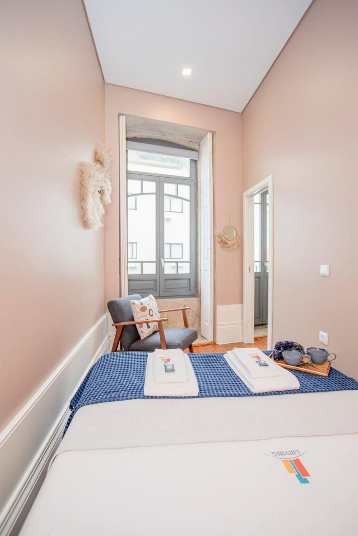 Liiiving In - Chic & Sweet Apartment Porto