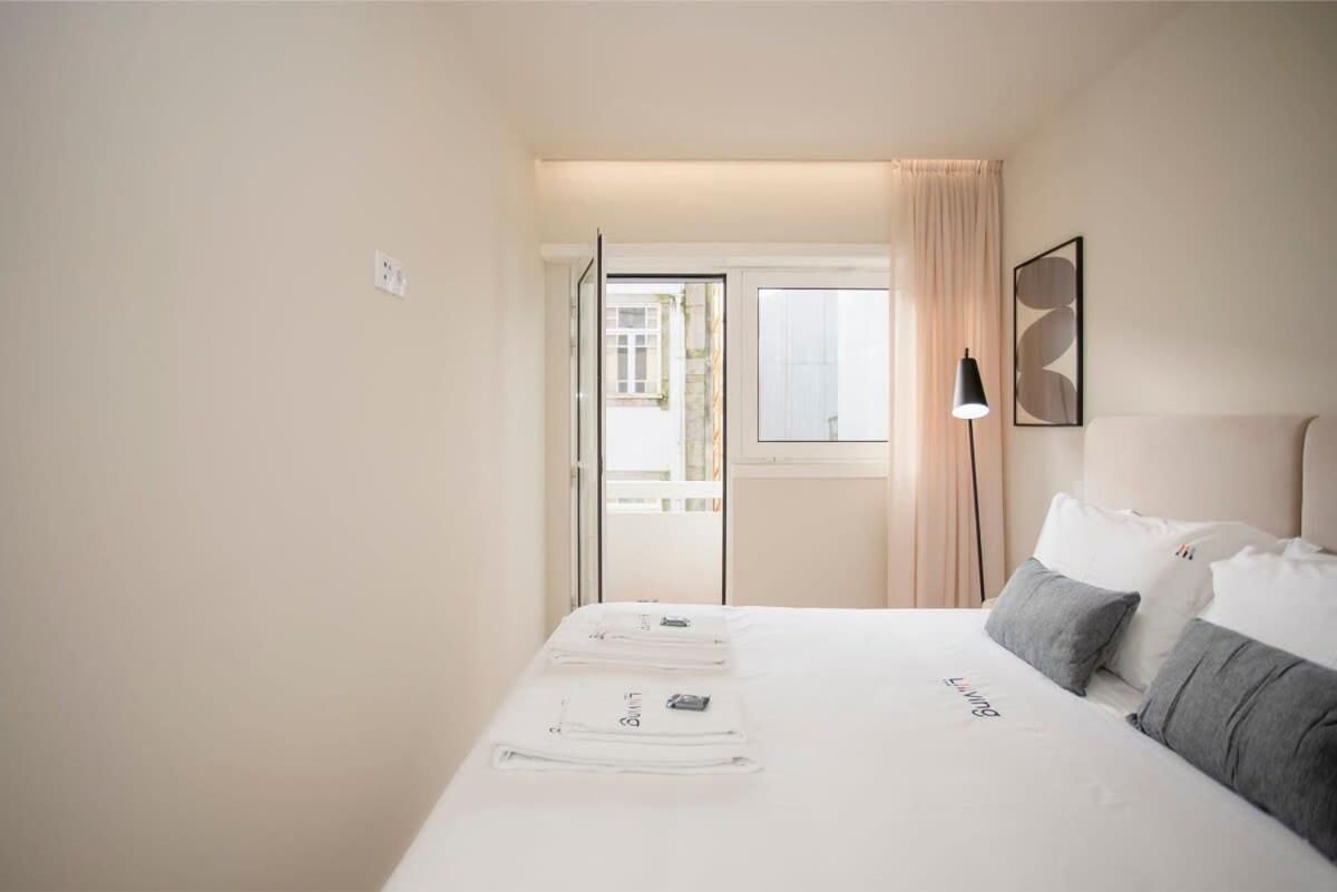 Apartment Liiiving In - Uptown Pearl