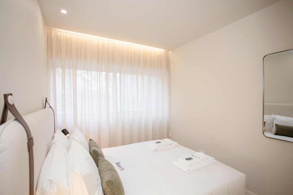 Apartment Liiiving In - Uptown Pearl *