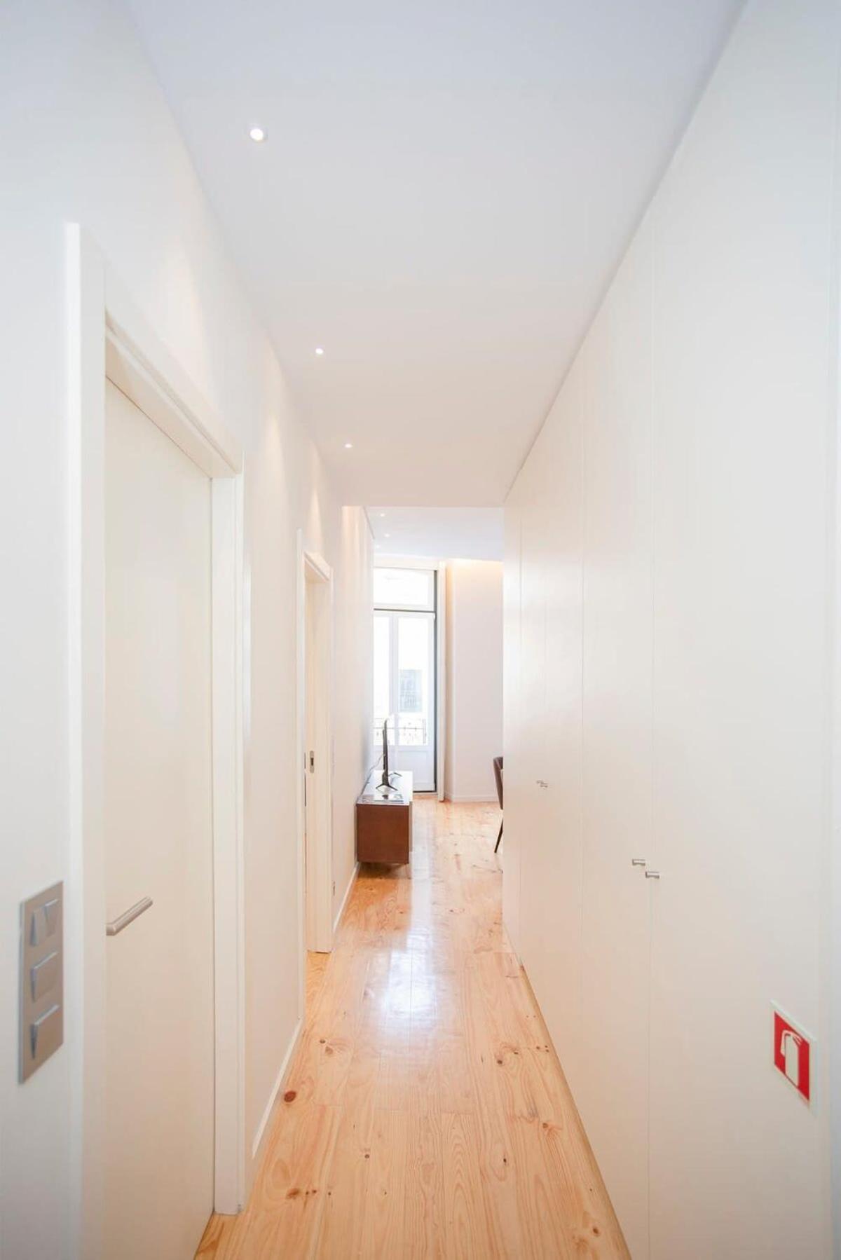 Apartment Liiiving In Porto-mouzinho *
