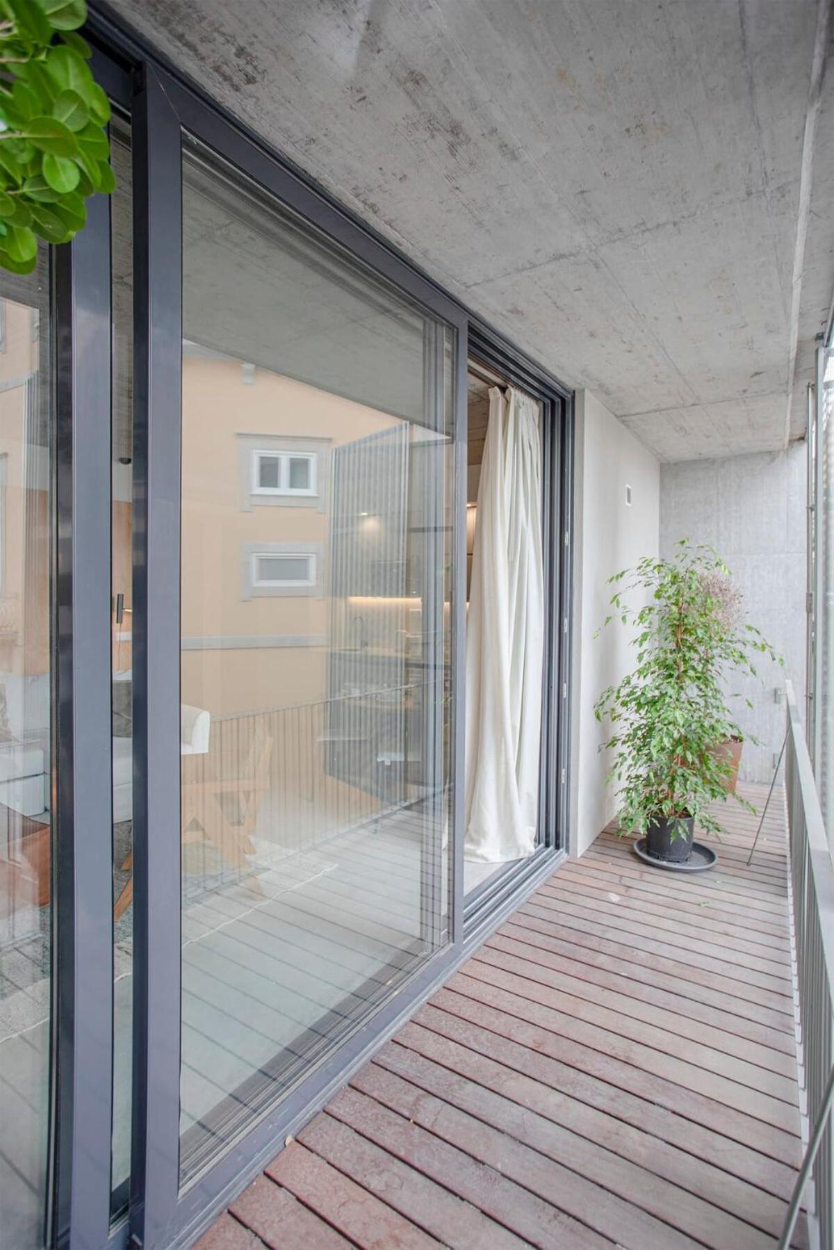 Liiiving In - Bolhao Trendy Appartement