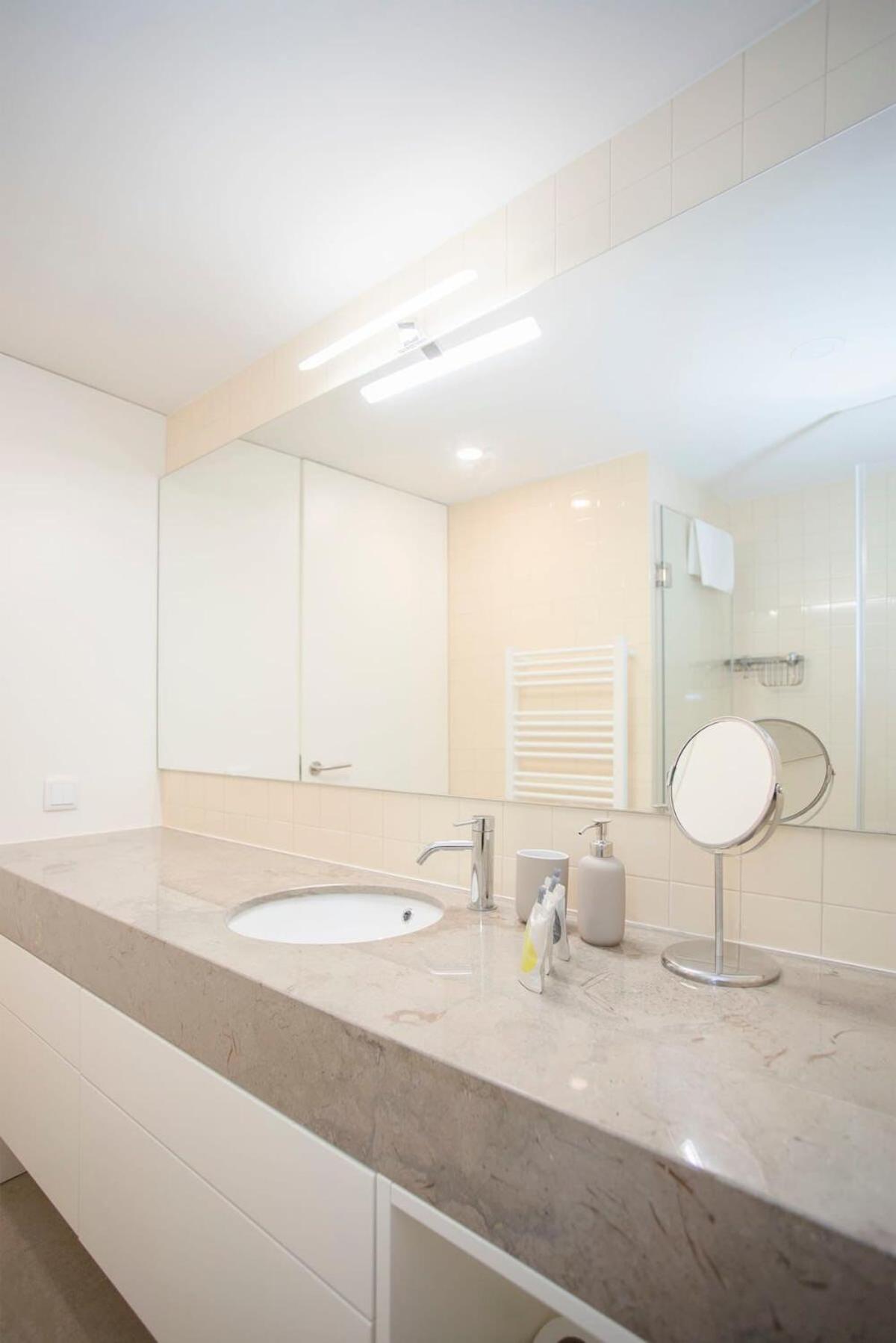 Liiiving In - Haven Pool Apartamento