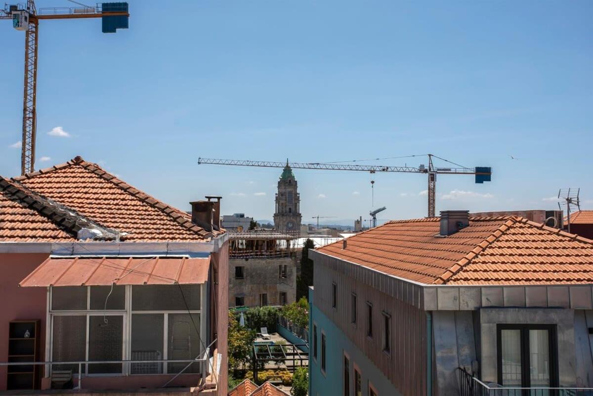 Liiiving In - Downtown Balcony Apartment Porto