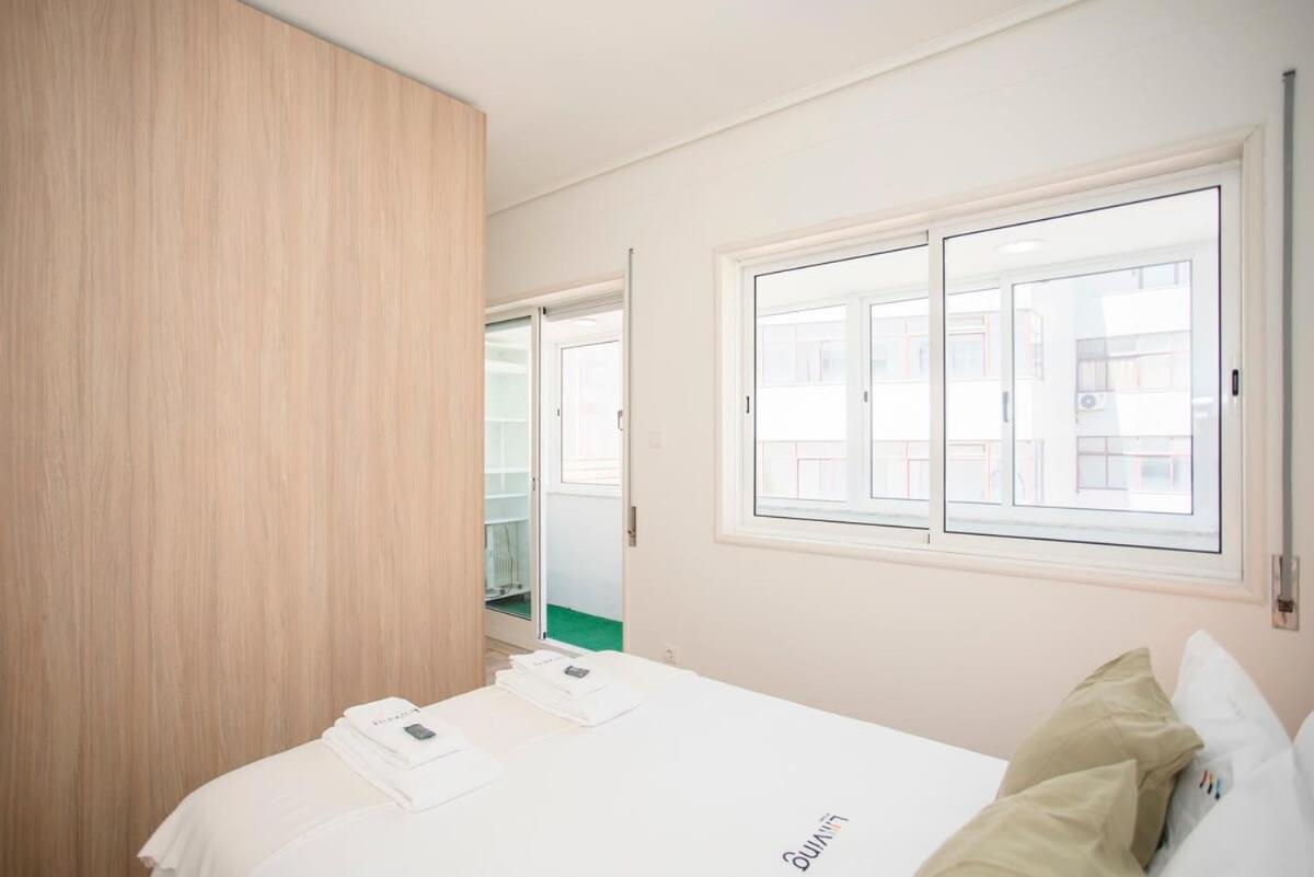 Liiiving In - Downtown Balcony Apartment Porto
