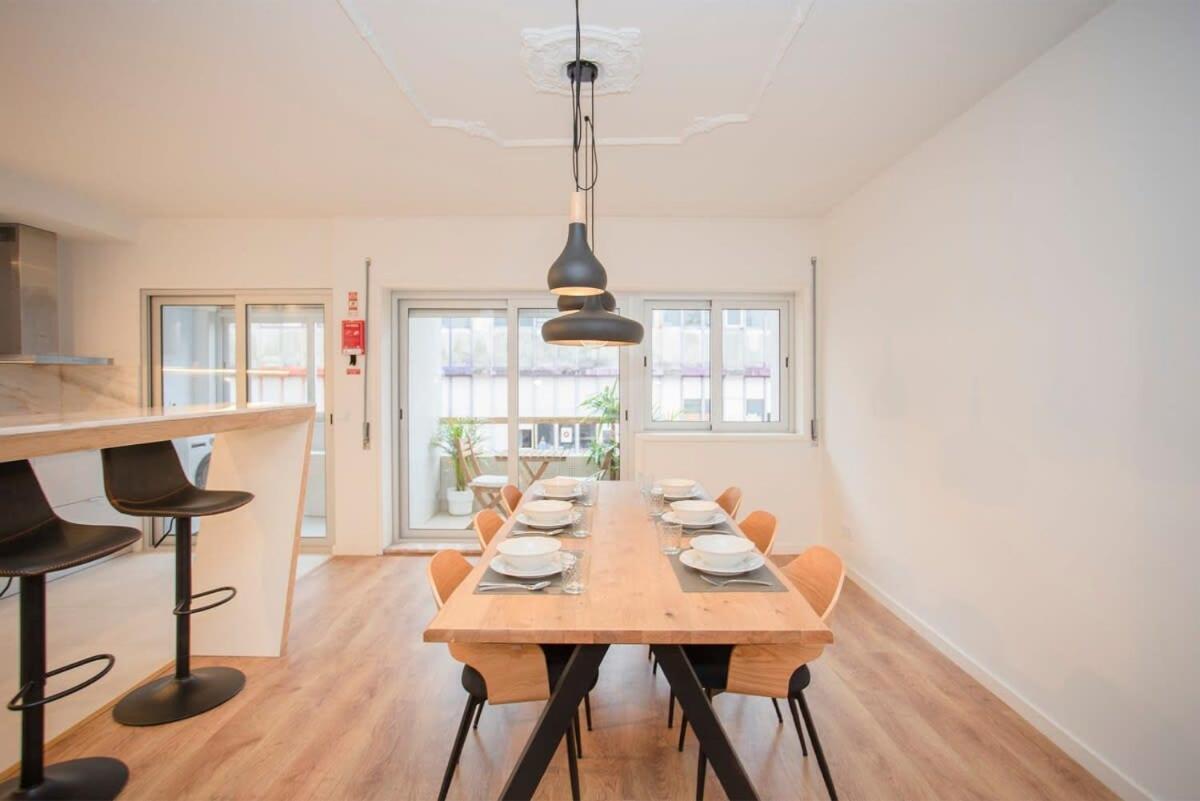 Liiiving In - Modern Design * Porto