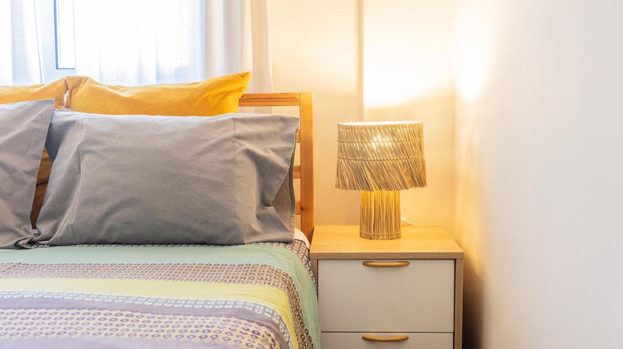 Adorable 2d Apartment *