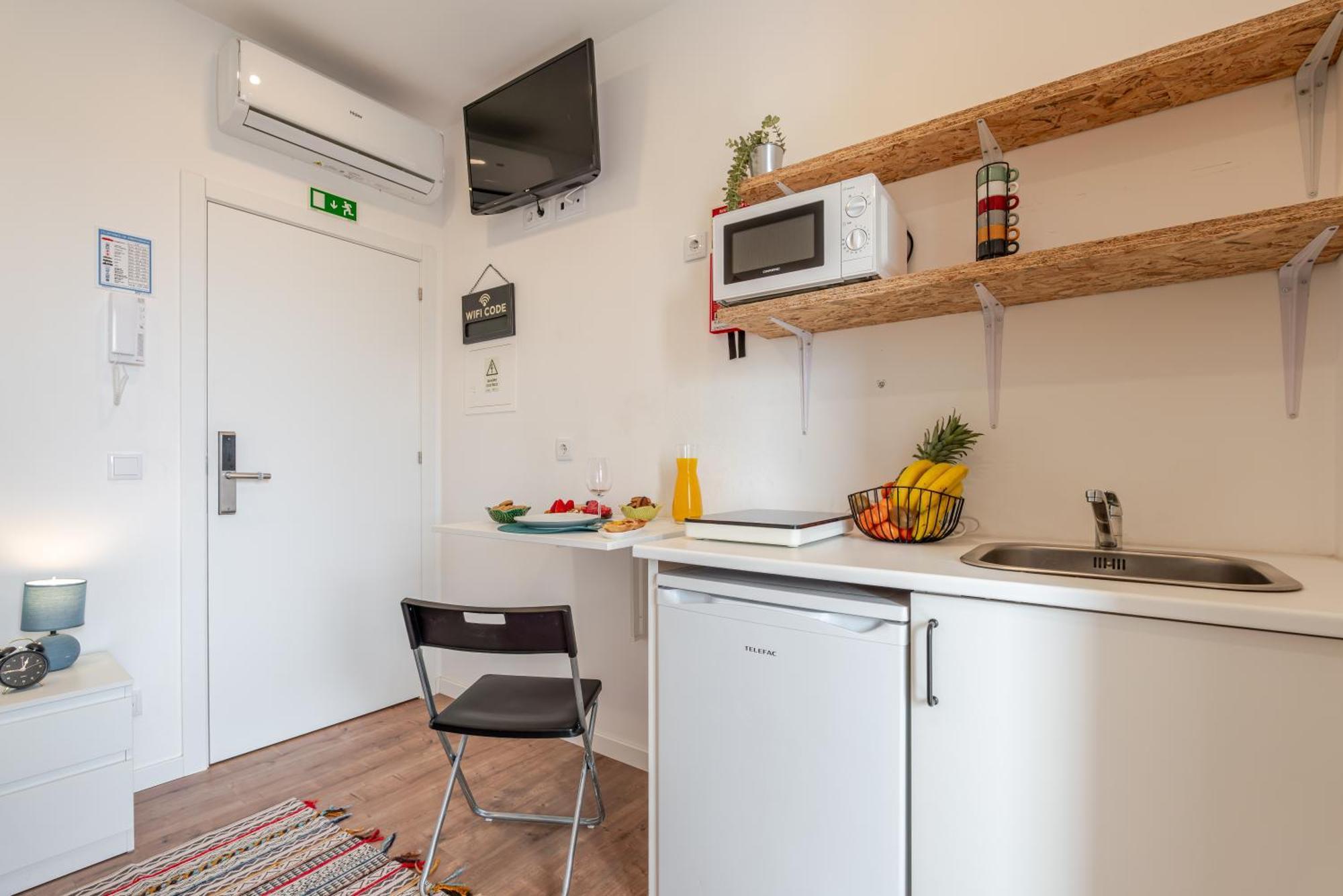 Apartment Hostwise - Stylish Sunny Flats *