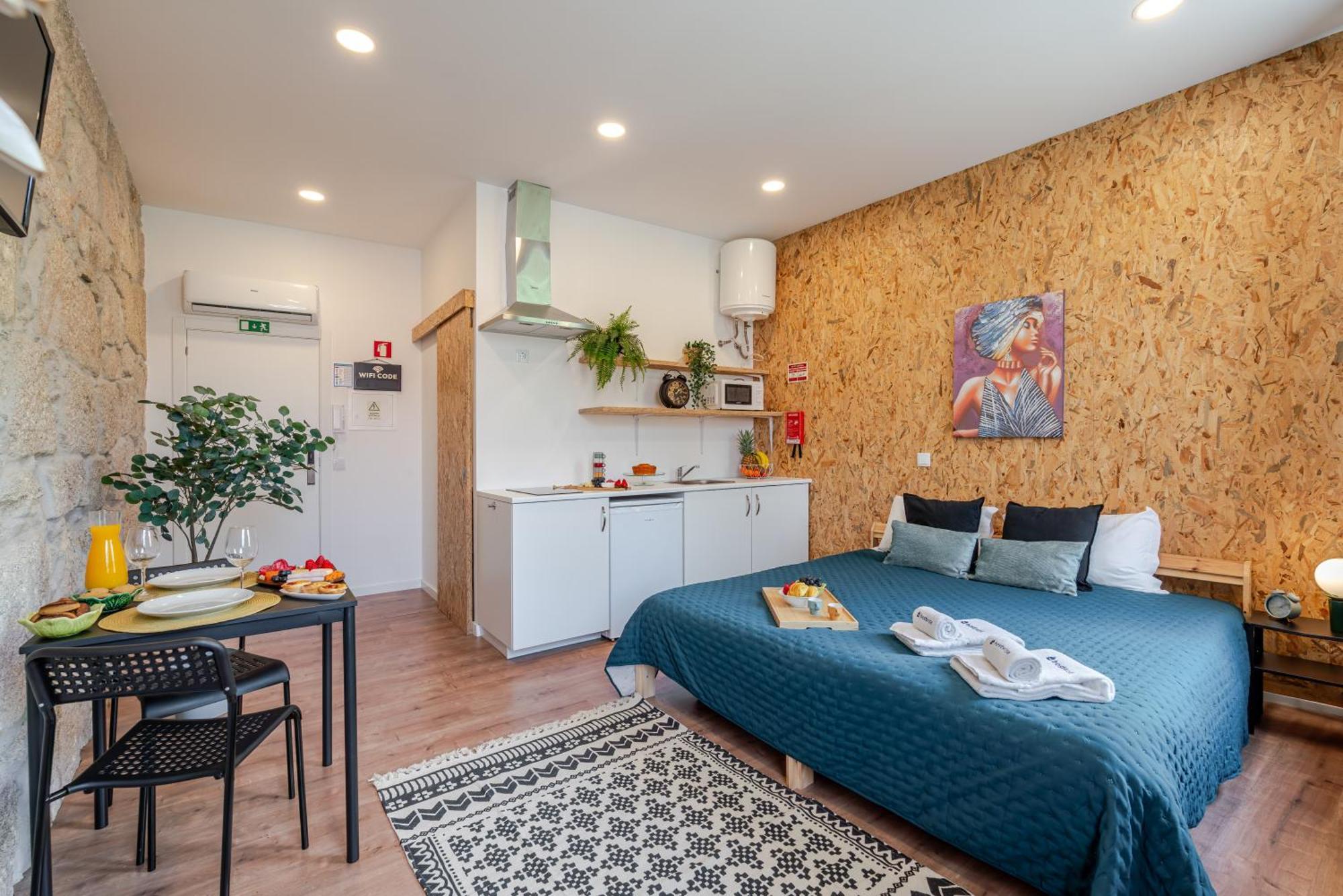 Apartment Hostwise - Stylish Sunny Flats