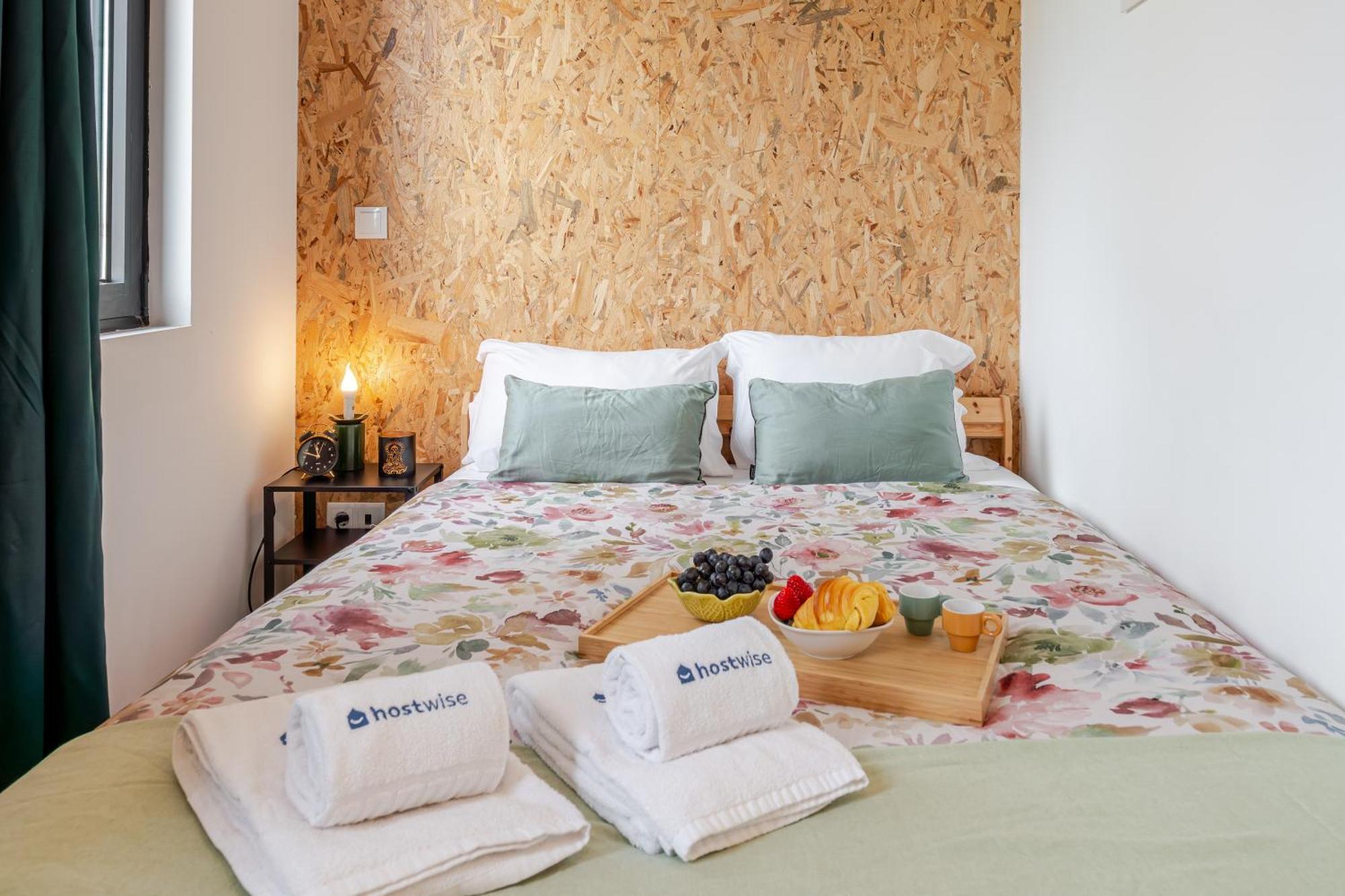 Hostwise - Stylish Sunny Flats Apartment Porto
