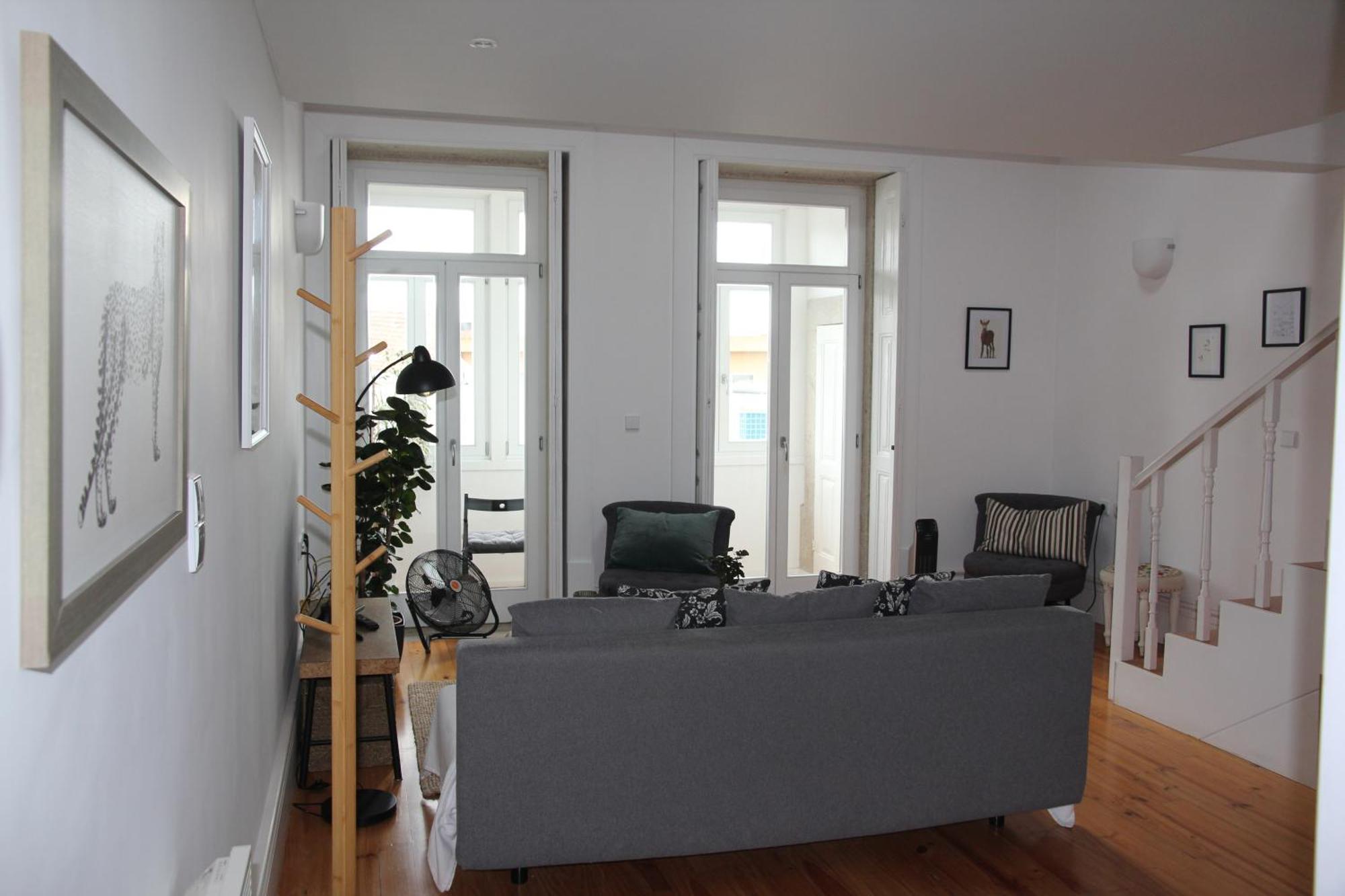Downtown Urban Nest Apartment