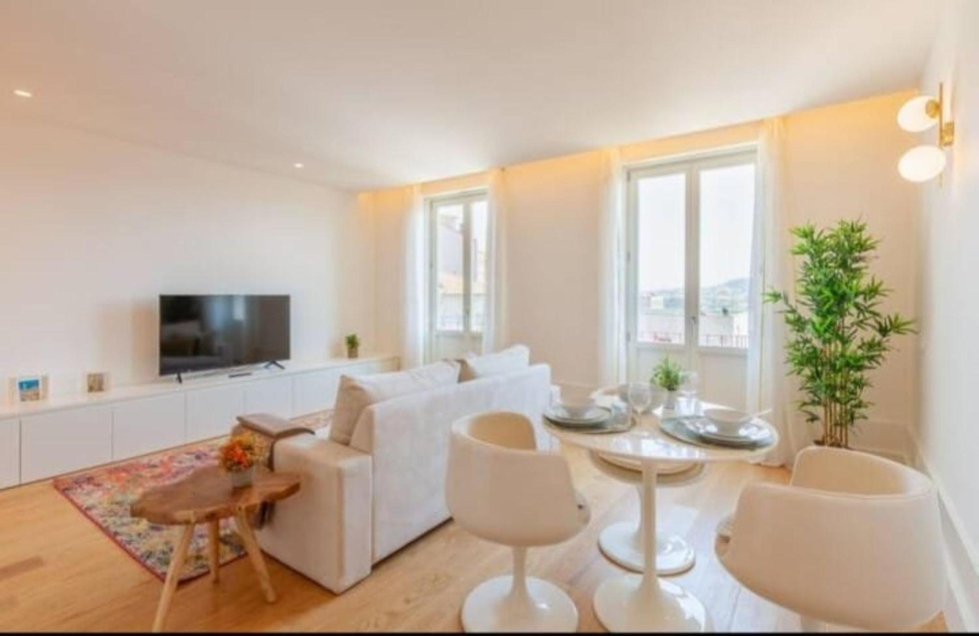 Apartment Pink Lux