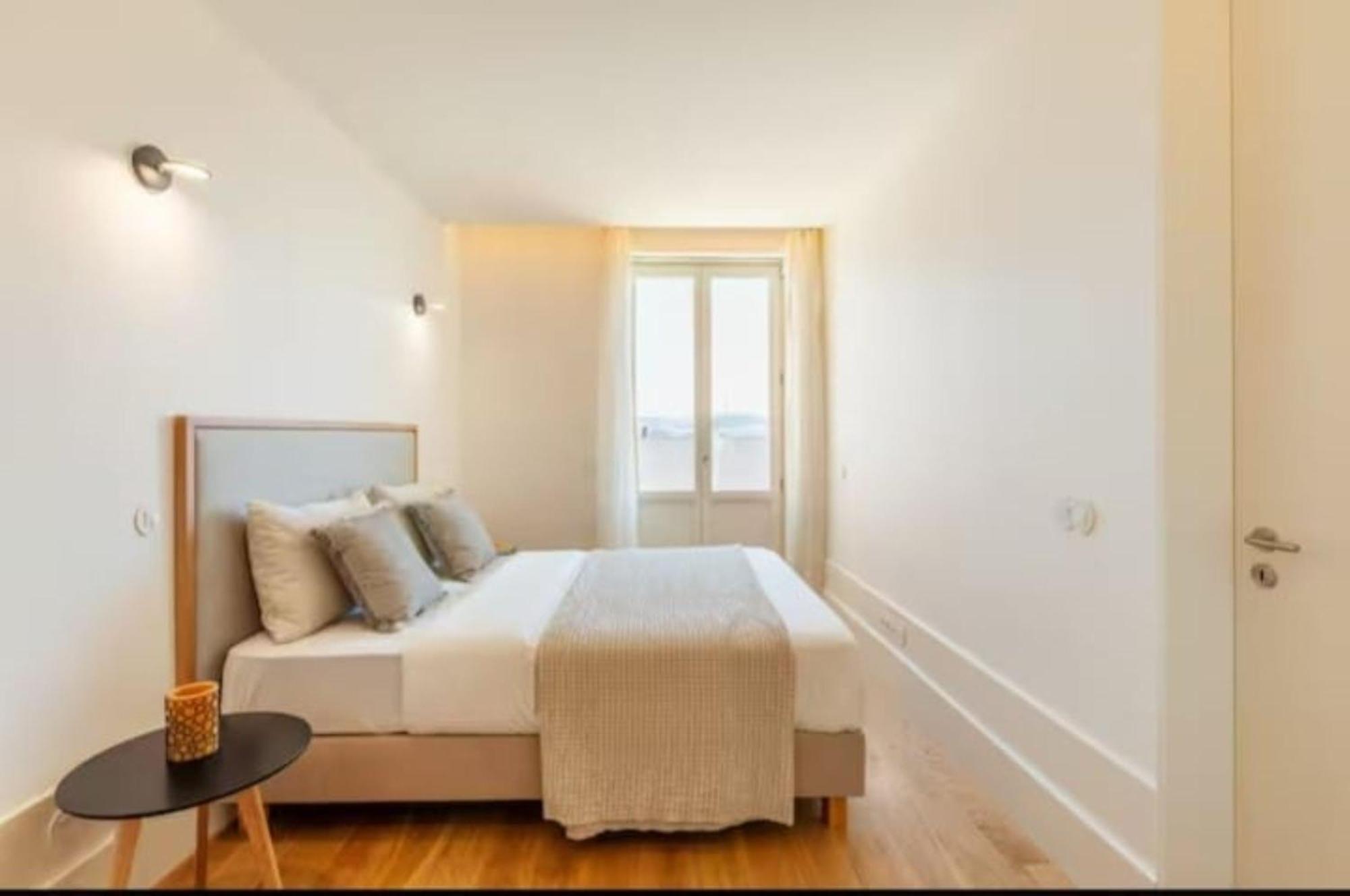 Pink Lux Apartment
