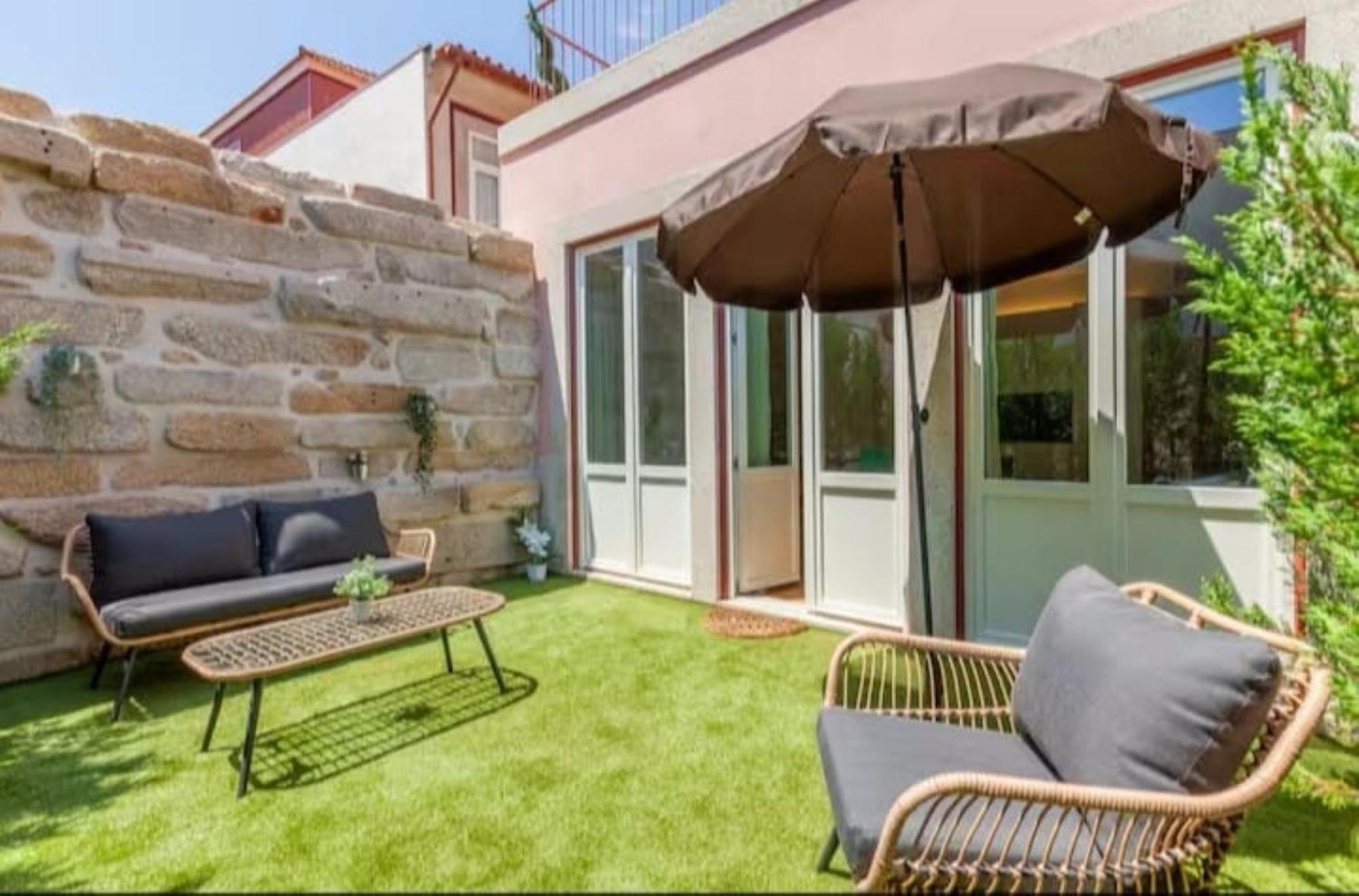 Apartment Pink Lux