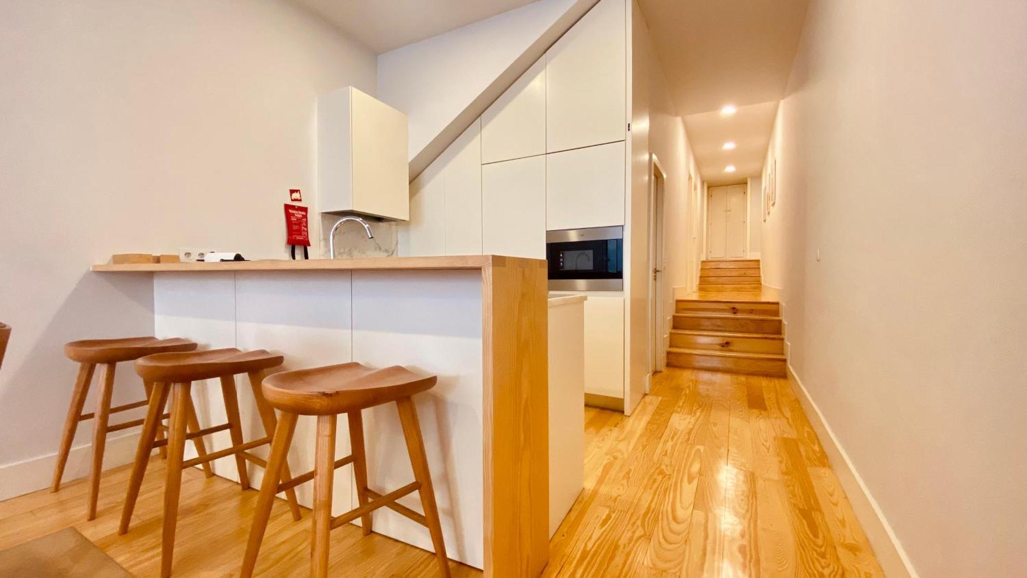 Sm Apartment *