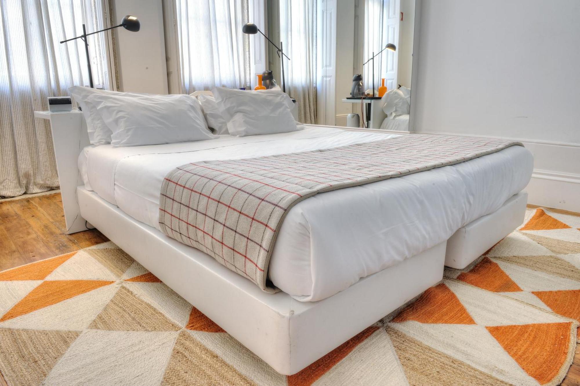 Apartment Three & Bedrooms