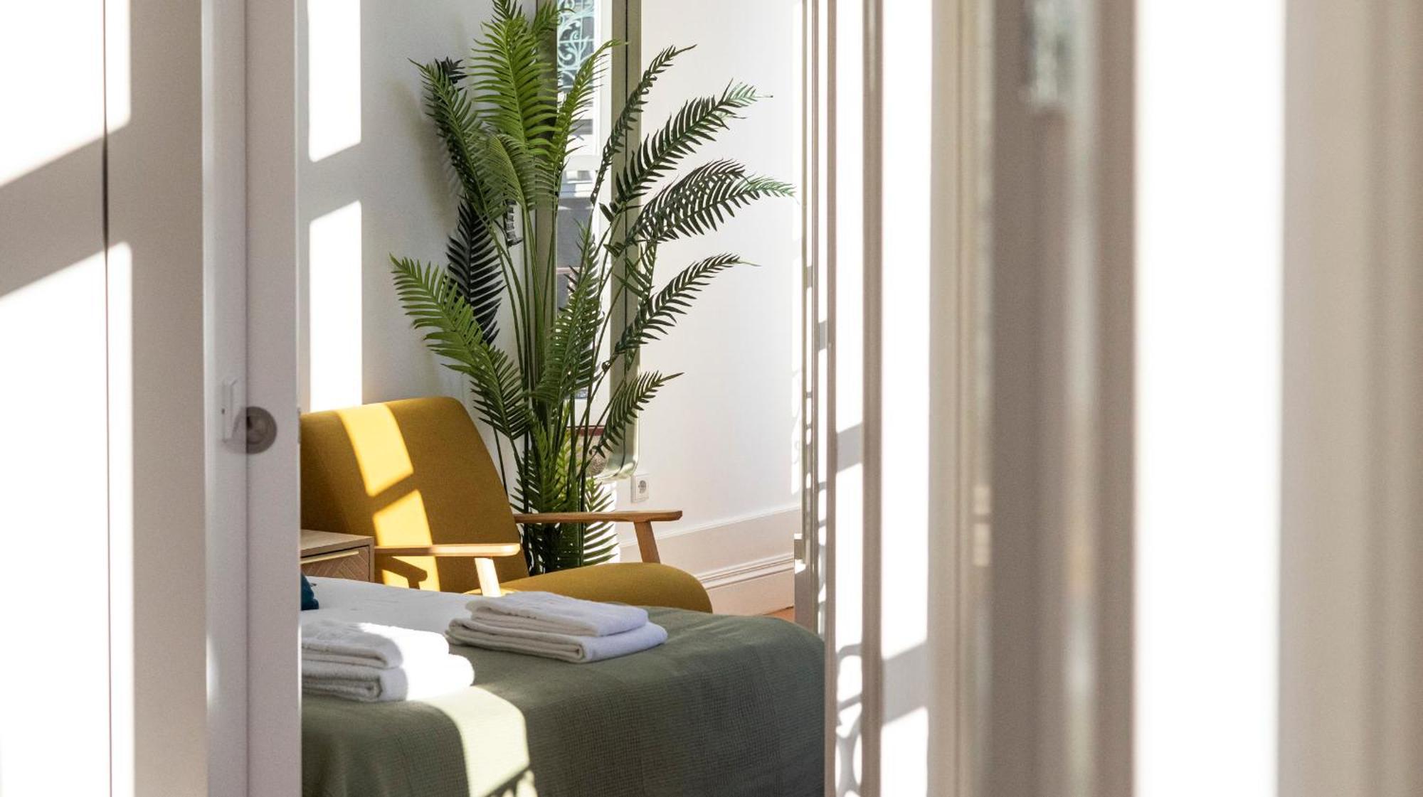 Apartment Bright Flat Few Steps To Aliados Av By Lovelystay Porto